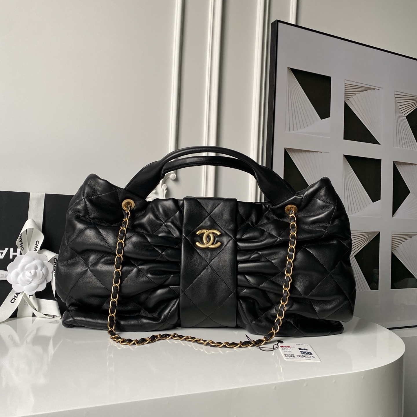 25K Large Hobo Bag (AS5846) in Black Quilted Shiny Lambskin with Light Gold-Tone Hardware - Mocuir