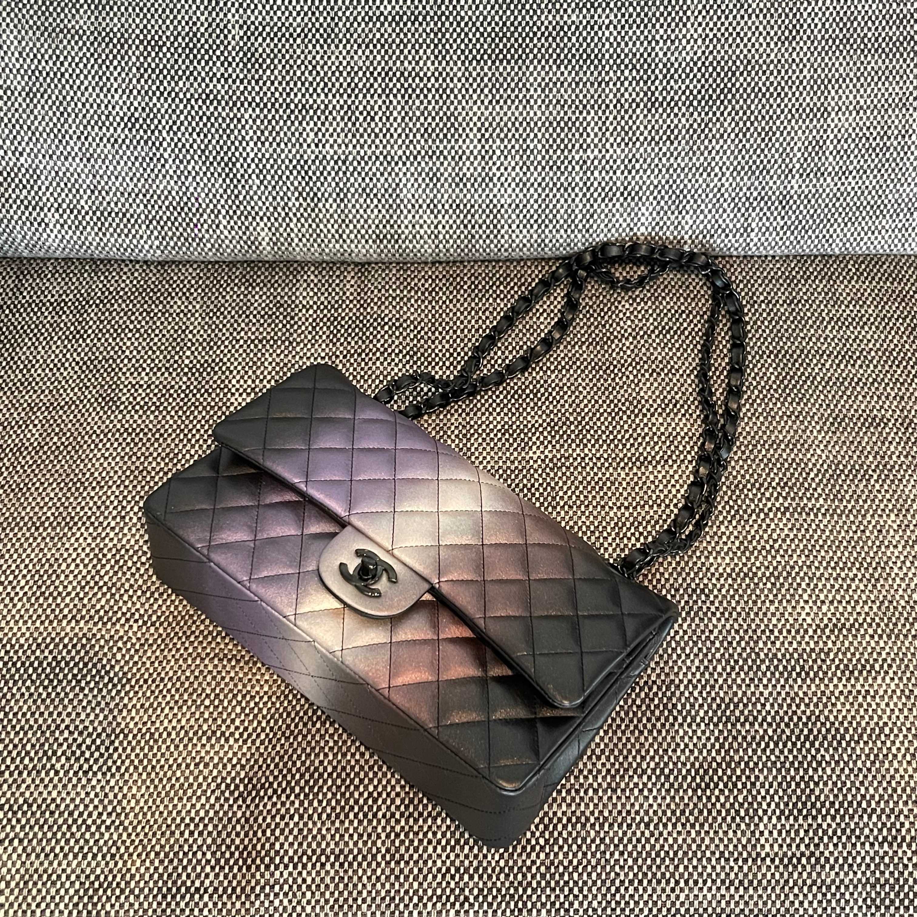 Classic Flap Bag（Gradient iridescent lambskin） - Mocuir