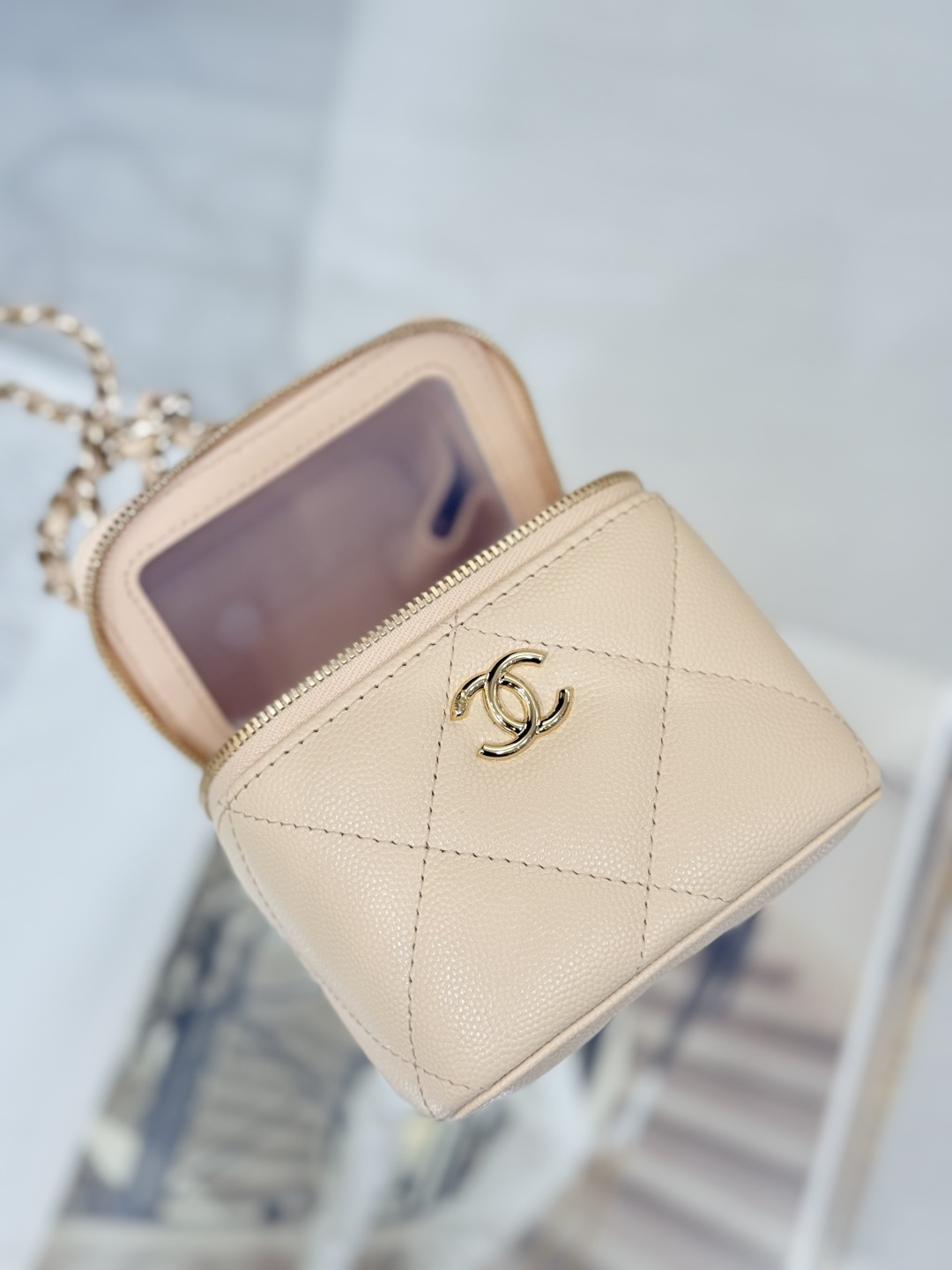 Mini Top Handle Vanity Case (AS5993) in Beige Quilted Grained Calfskin (Caviar) with Antique Gold-Tone Hardware - Mocuir