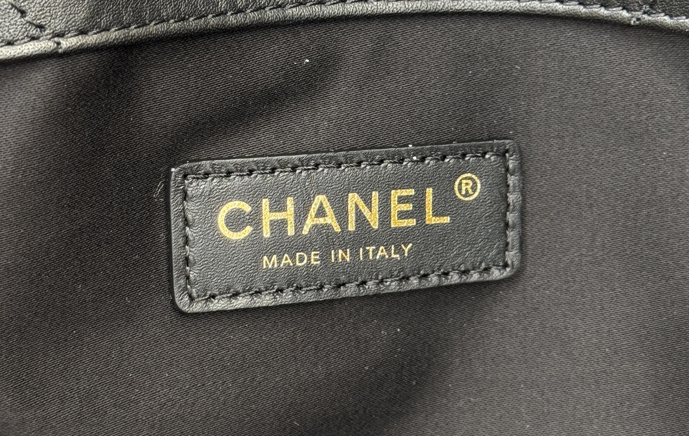 Large Hobo Bag with Pouch - Mocuir