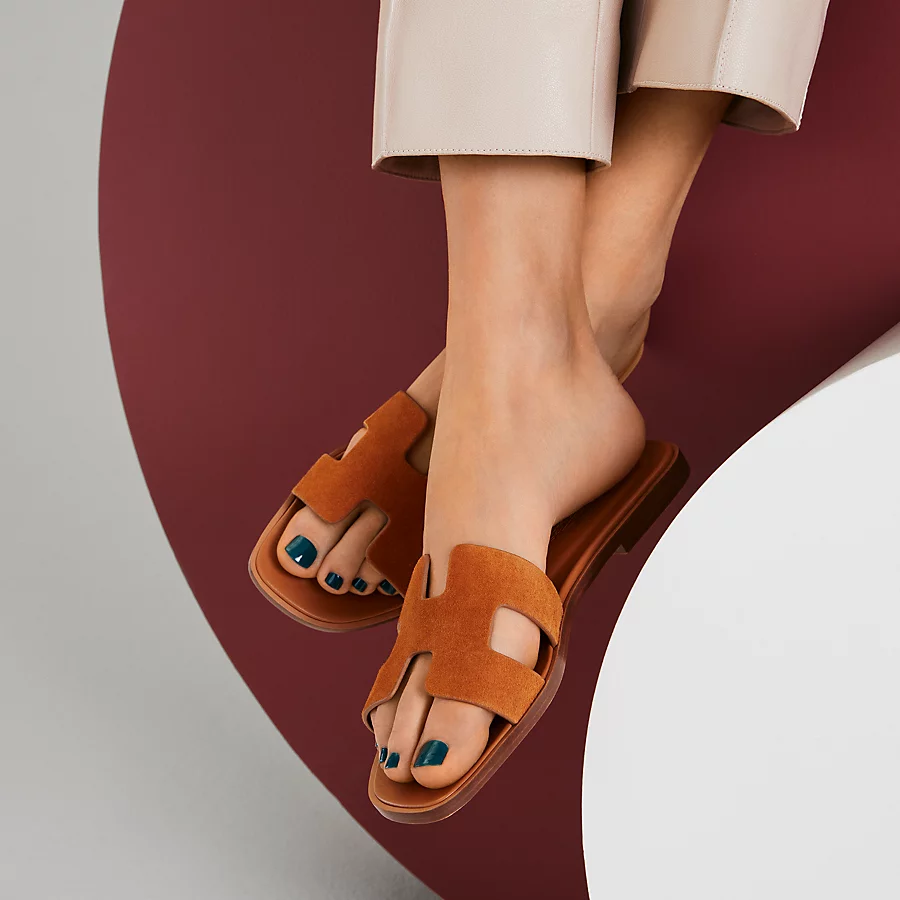 Oran sandal