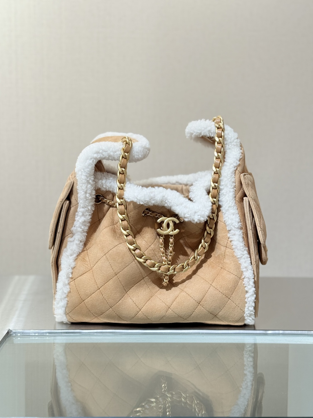 25K Fall-Winter 25 Bag Shearling Suede Drawstring Hobo Bucket Bag in Caramel with Vintage Gold Hardware (Model AS5293) - Mocuir