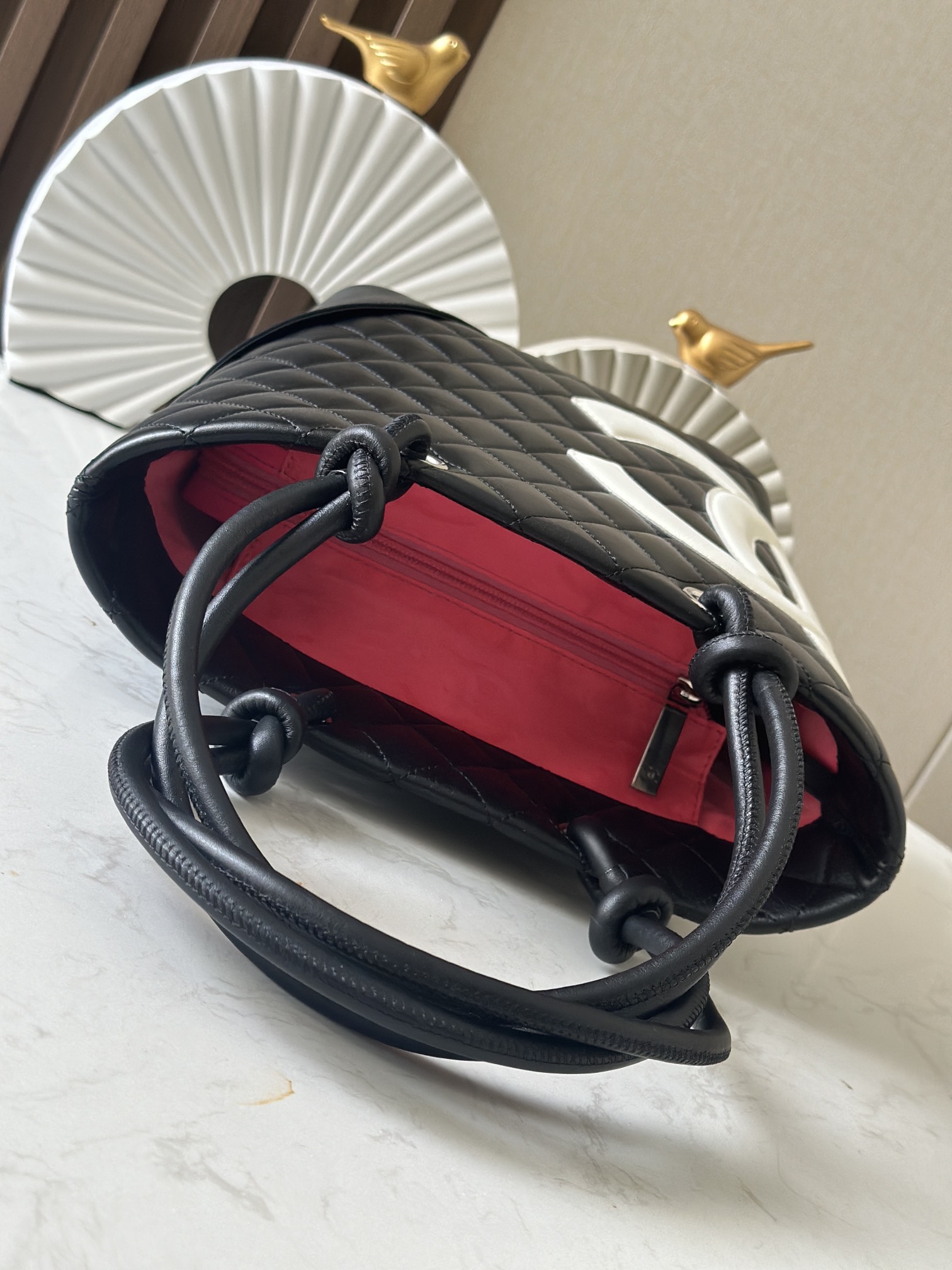 Black & White Quilted Cambon Small Tote Bag with Contrast CC Logo - Mocuir