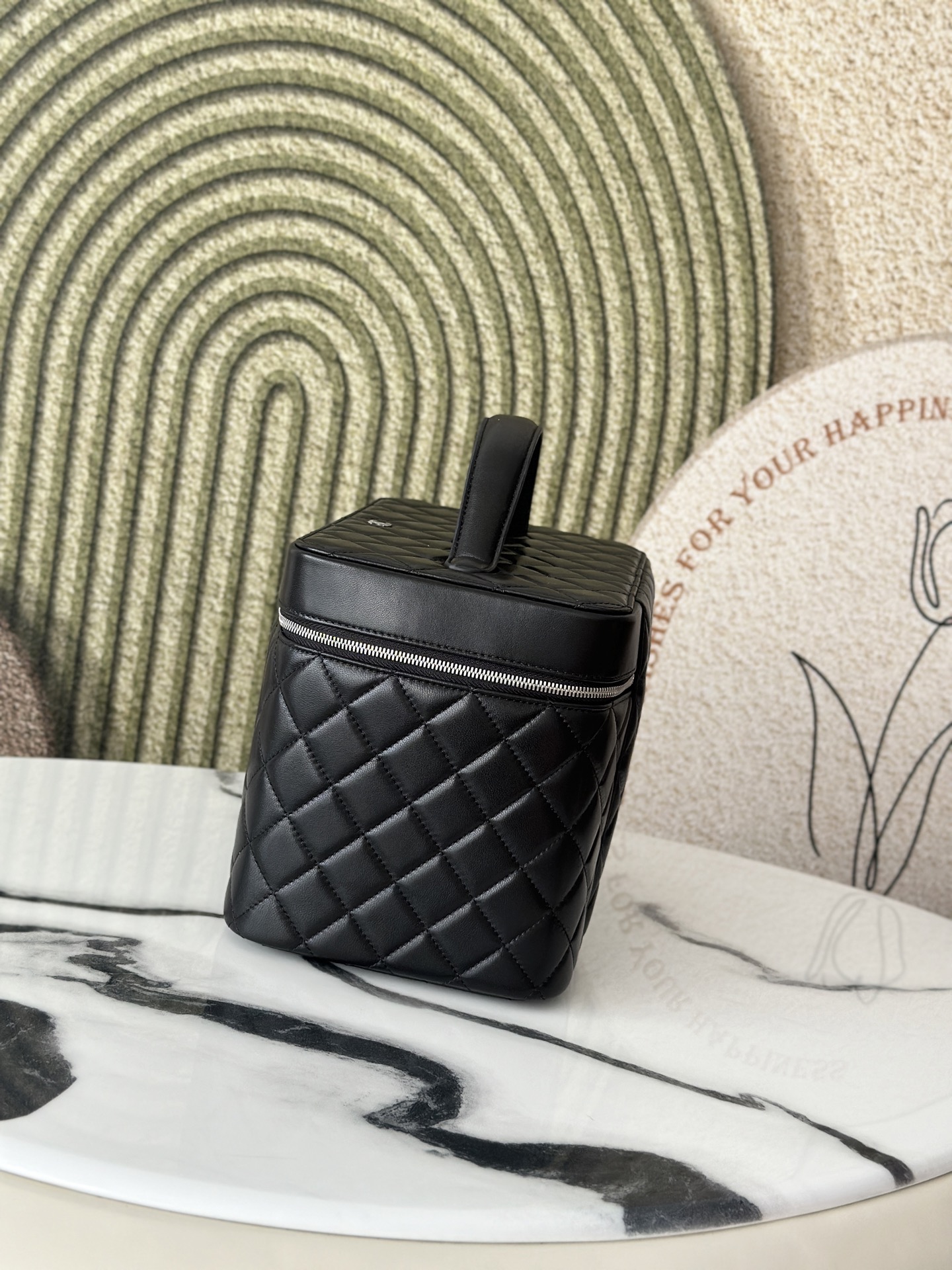 Black Lambskin Quilted Large Vanity Case with Crystal Zipper - Mocuir