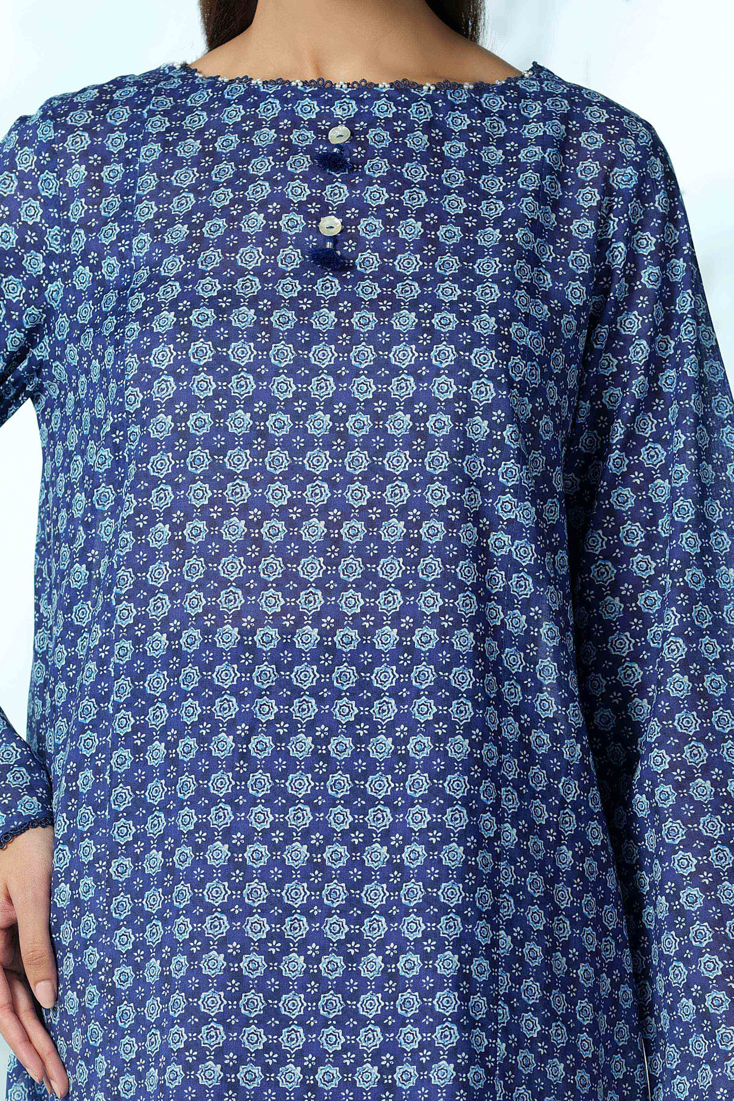 LAWN | PRINTED
