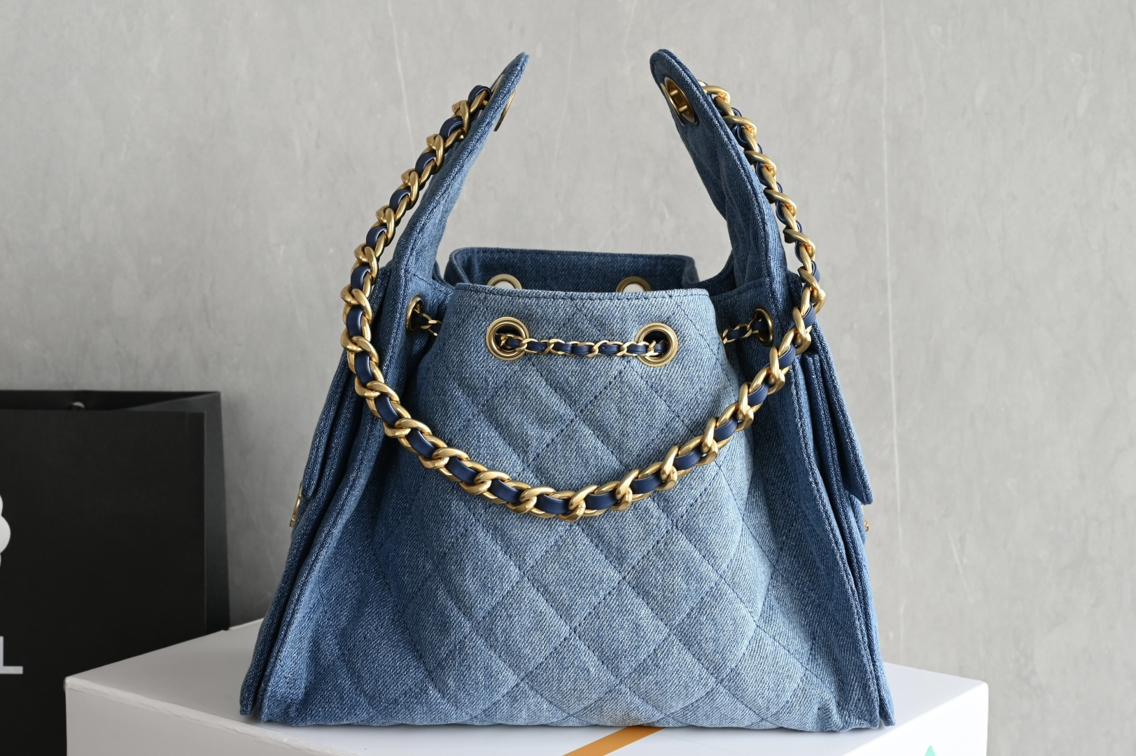 25 Small Handbag (AS5293) in Blue Washed Denim with Gold-Tone Metal Hardware - Mocuir