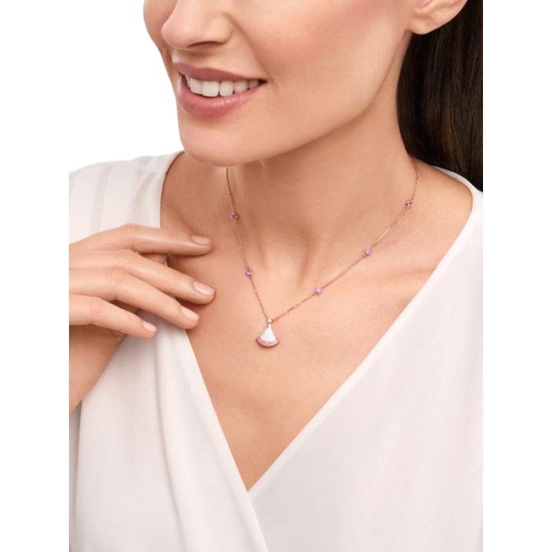 DIVAS’ DREAM Necklace