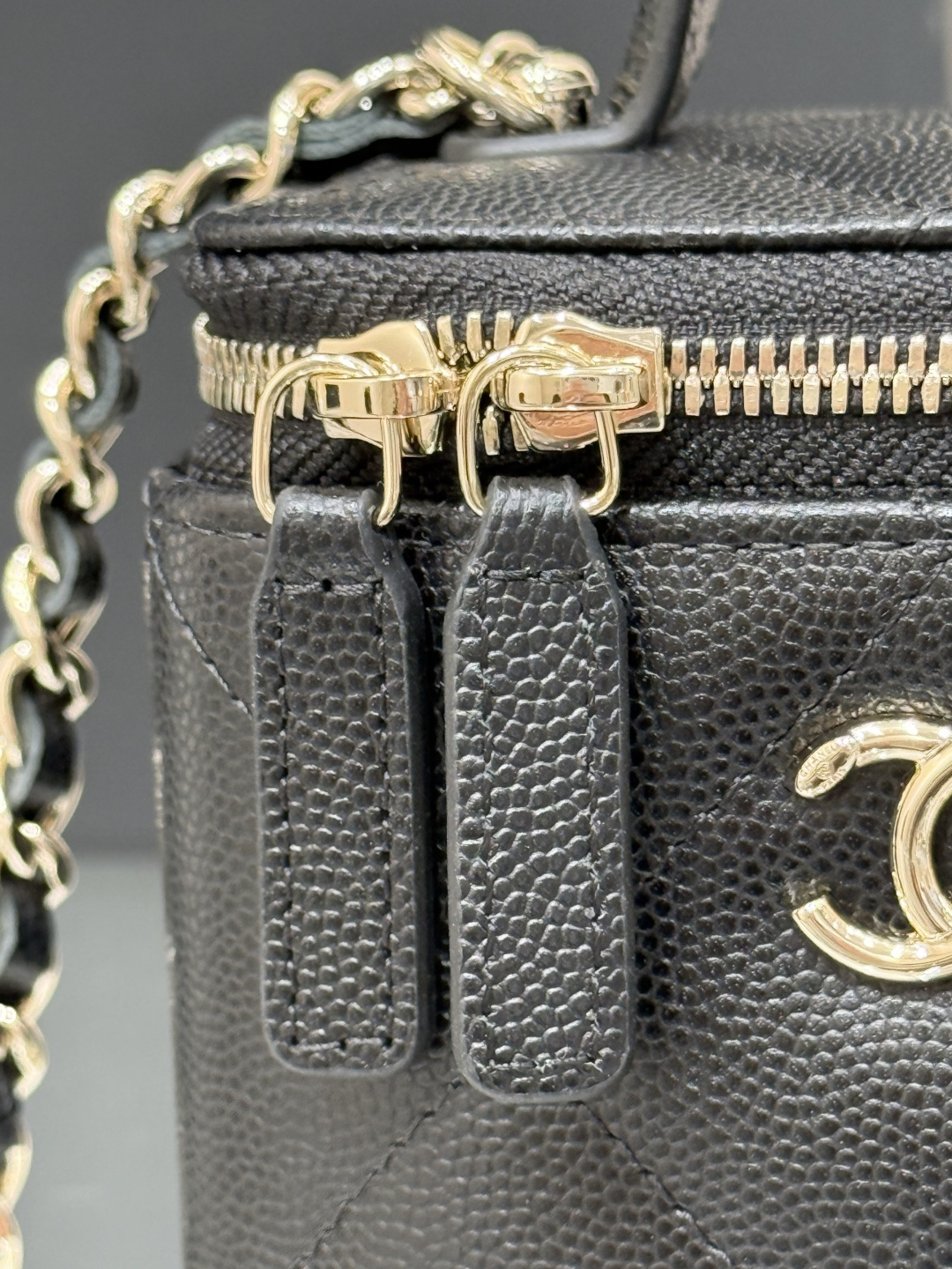 Mini Top Handle Vanity Case (AS5993) in Black Quilted Grained Calfskin (Caviar) with Antique Gold-Tone Hardware - Mocuir