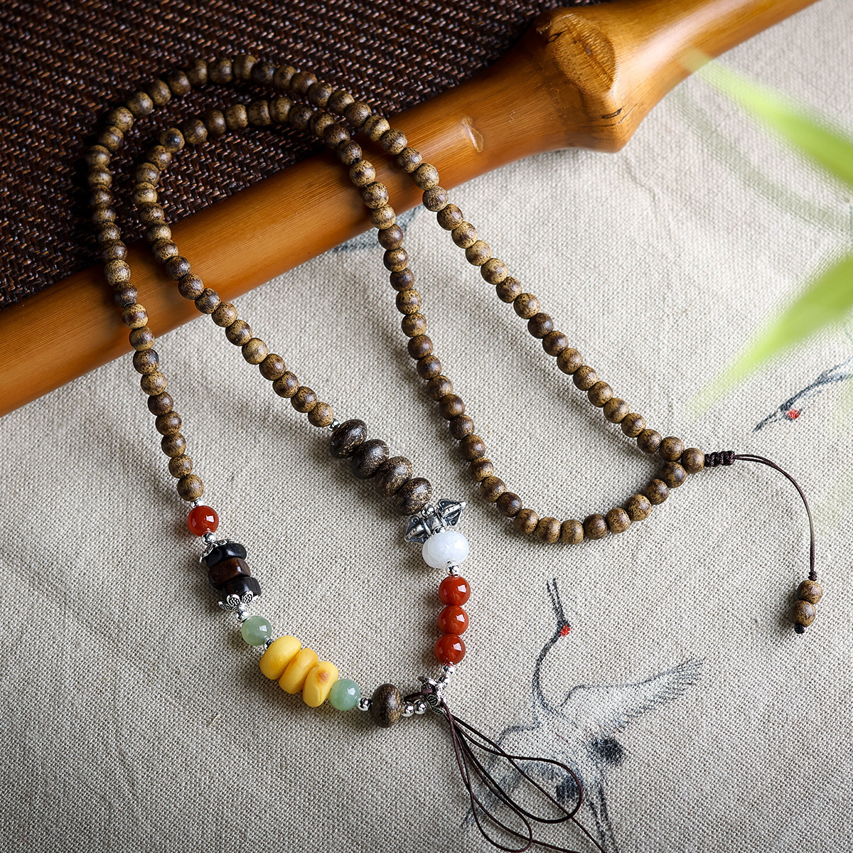 Universal pendant rope wooden strap rope