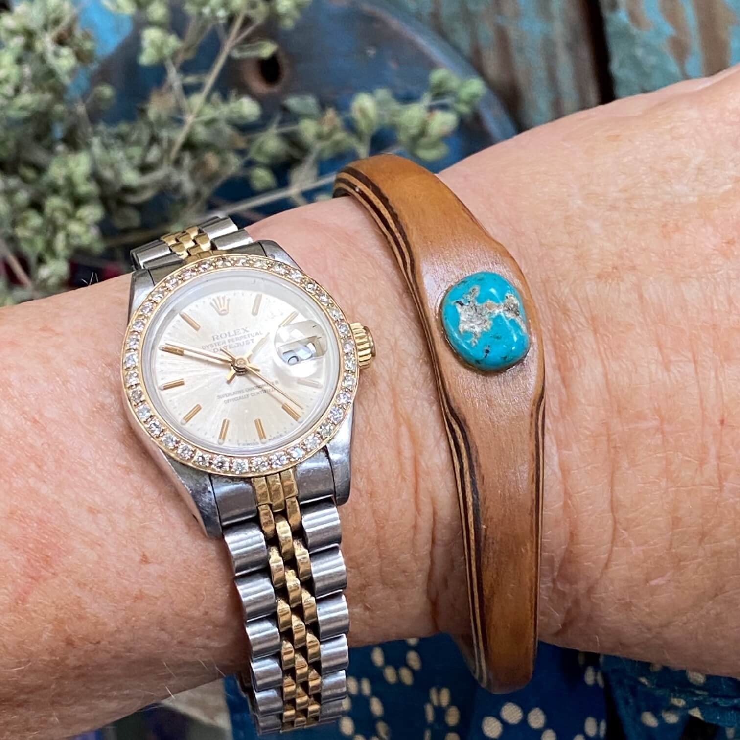 Vintage Brown Wooden Turquoise Bracelet