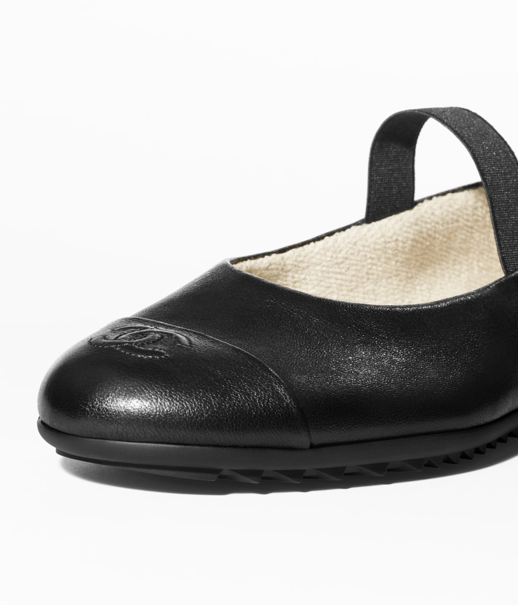 Cruise 2024/25 Mary Janes