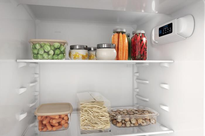 INDESIT - Frigorifero combinato INC18D021A1 Classe E 268 lt