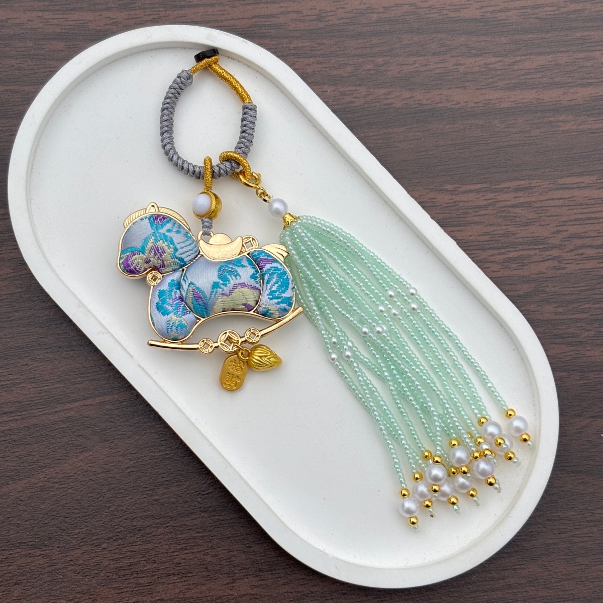 Chinese style embroidery gourd pendant decoration