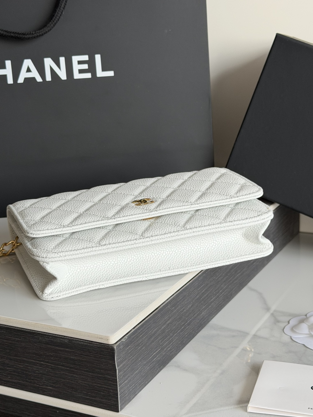 25C/26C Wallet On Chain（White） - Mocuir