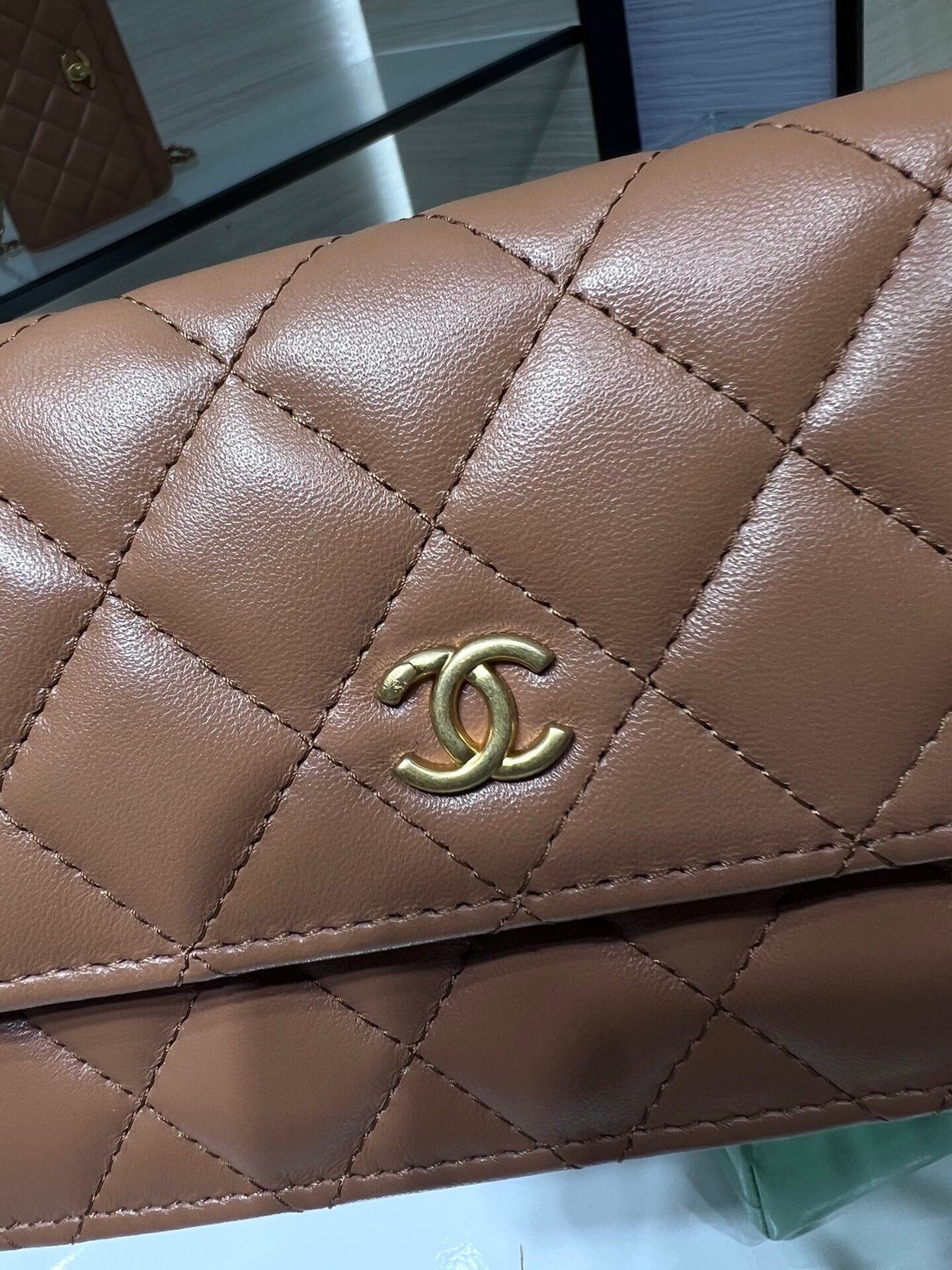 Wallet On Chain with Pearl Crush Ball（Caramel） - Mocuir