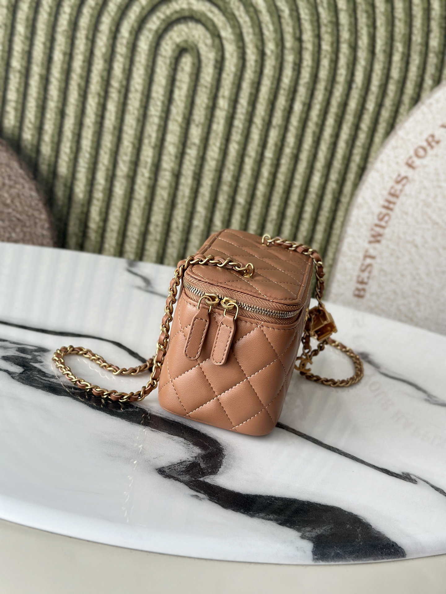 25B Caramel Quilted Lambskin Mini Vanity Case with Adjustable CC Chain and Gold-Tone Hardware - Mocuir