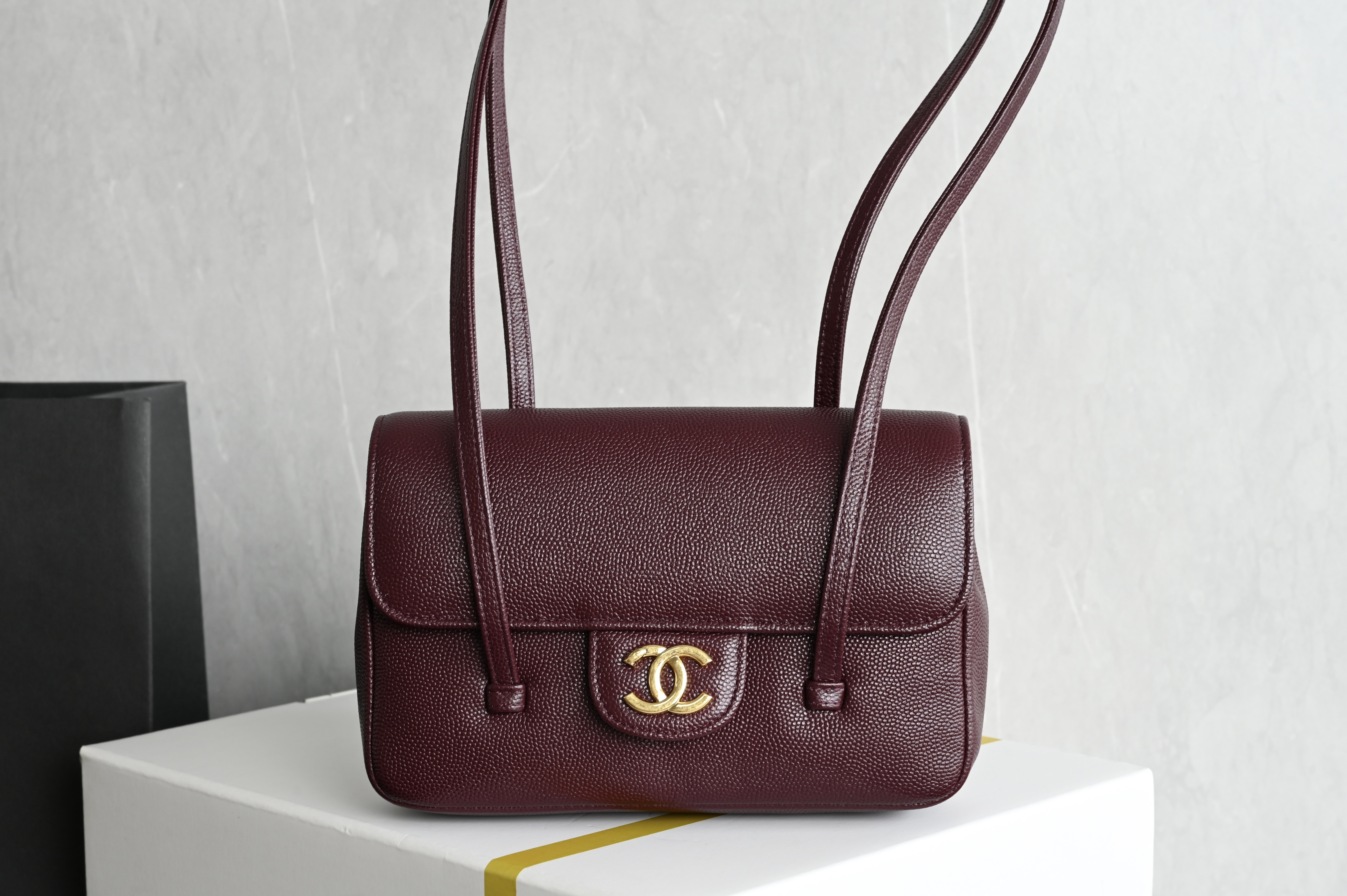 Preppy Coco Small Flap Bag in Burgundy Caviar Leather - Mocuir