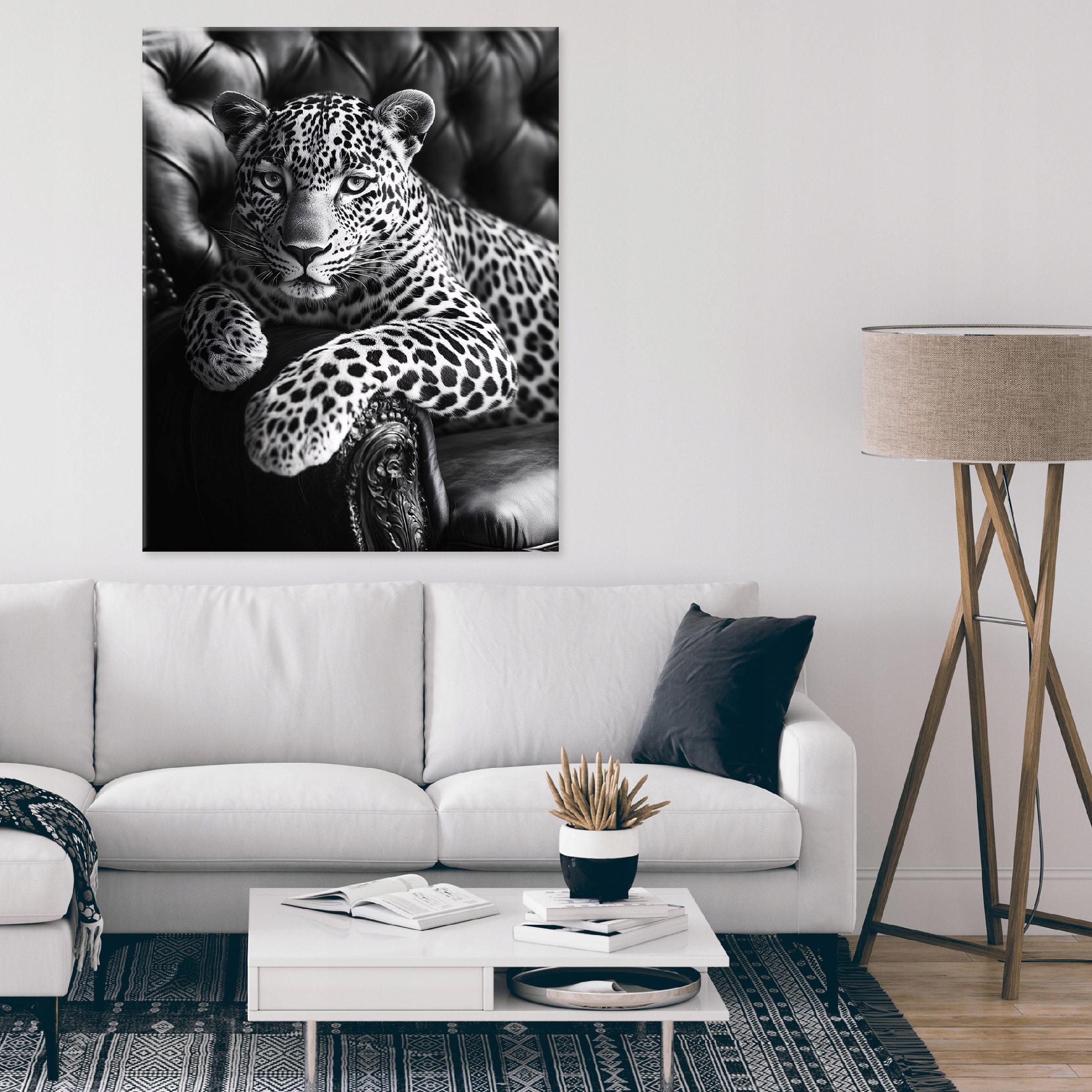 Jaguar painting on an armchair, animal for the bedroom, living room, kitchen, on canvas, 40x30