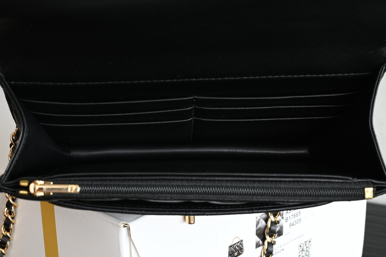 25B Mini Flap Top Handle Messenger Bag in Black Shiny Lambskin with Gold-Tone Hardware (Model AS5701) - Mocuir