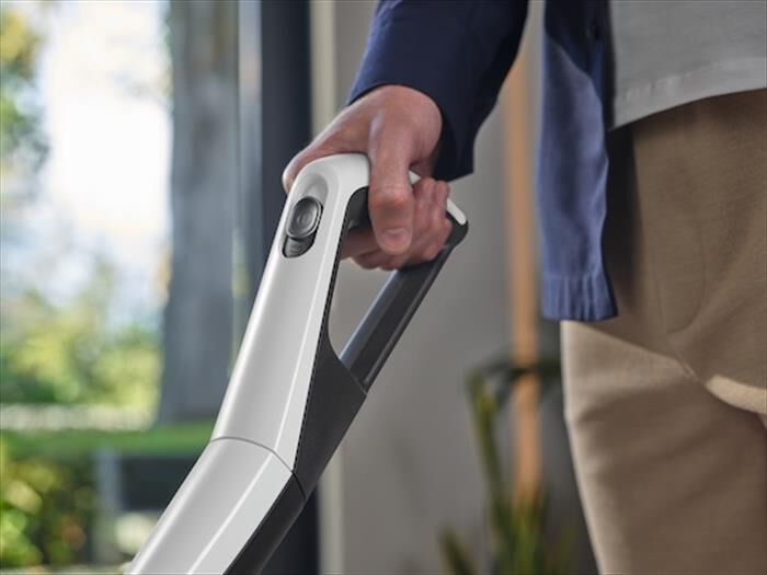 MIELE - Scopa elettrica TRIFLEXHX2FLASH-bianco loto