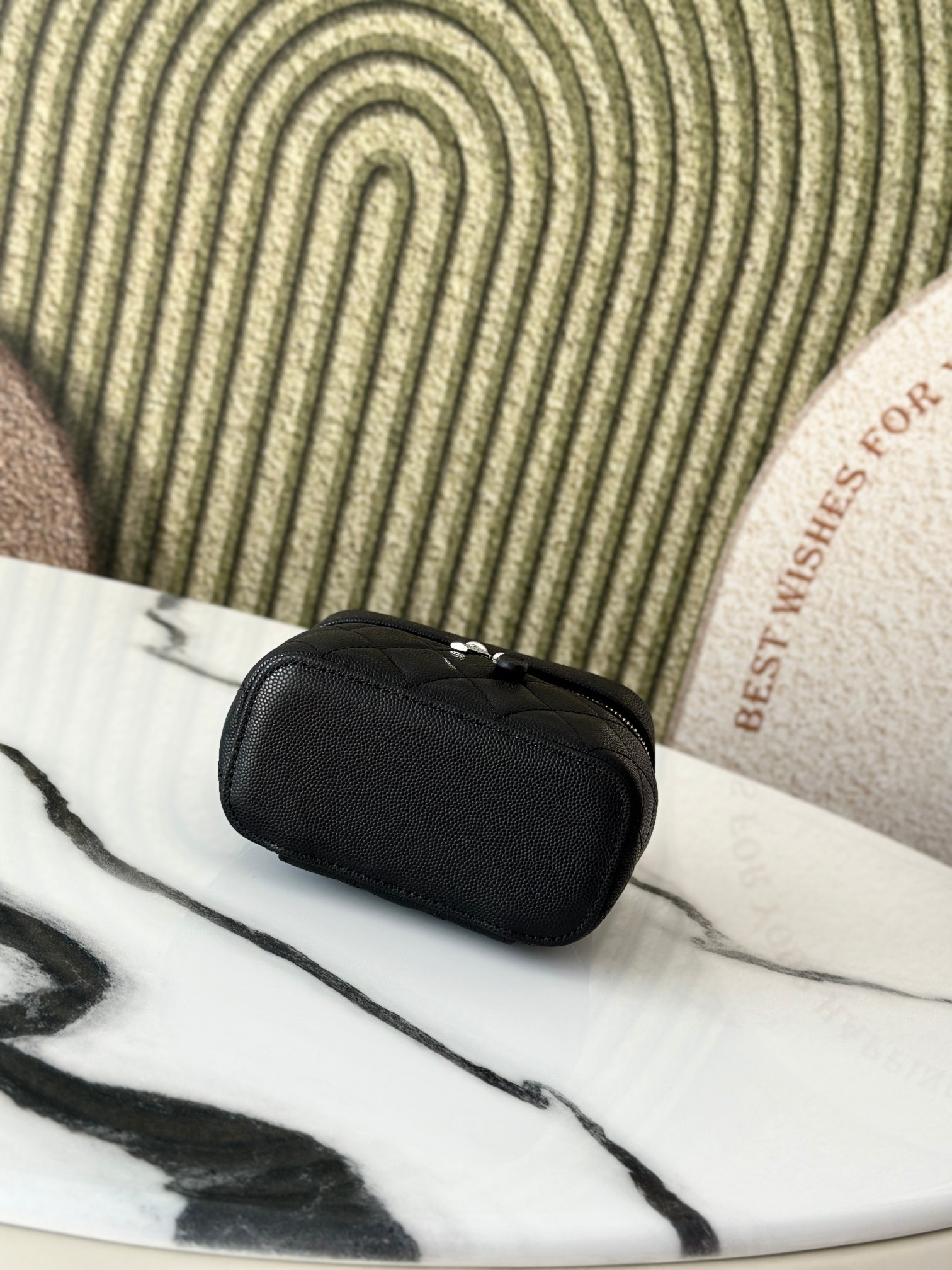 25C/26C SmallMedium Vanity Case - Mocuir