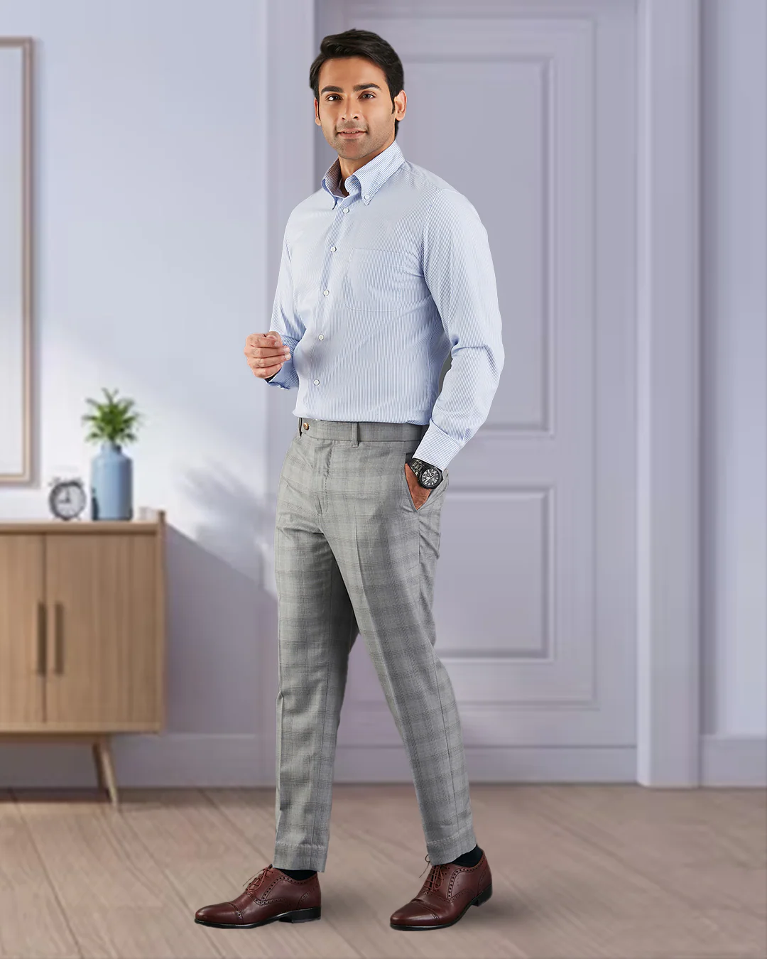 Super 160s Light Grey Prince of Wales Checks Dress Pant