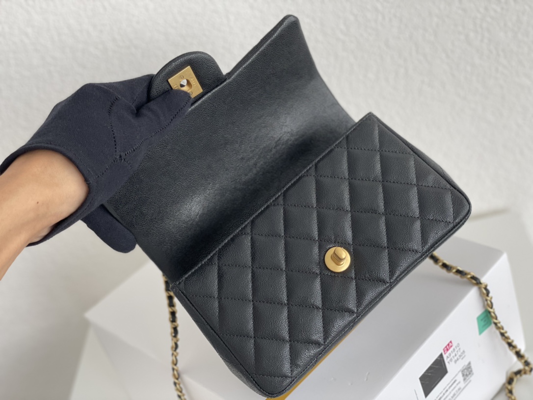 Classic Flap Mini Bag with Top Handle in Black Quilted Grained Calfskin (Caviar) with Gold-Tone Hardware - Mocuir