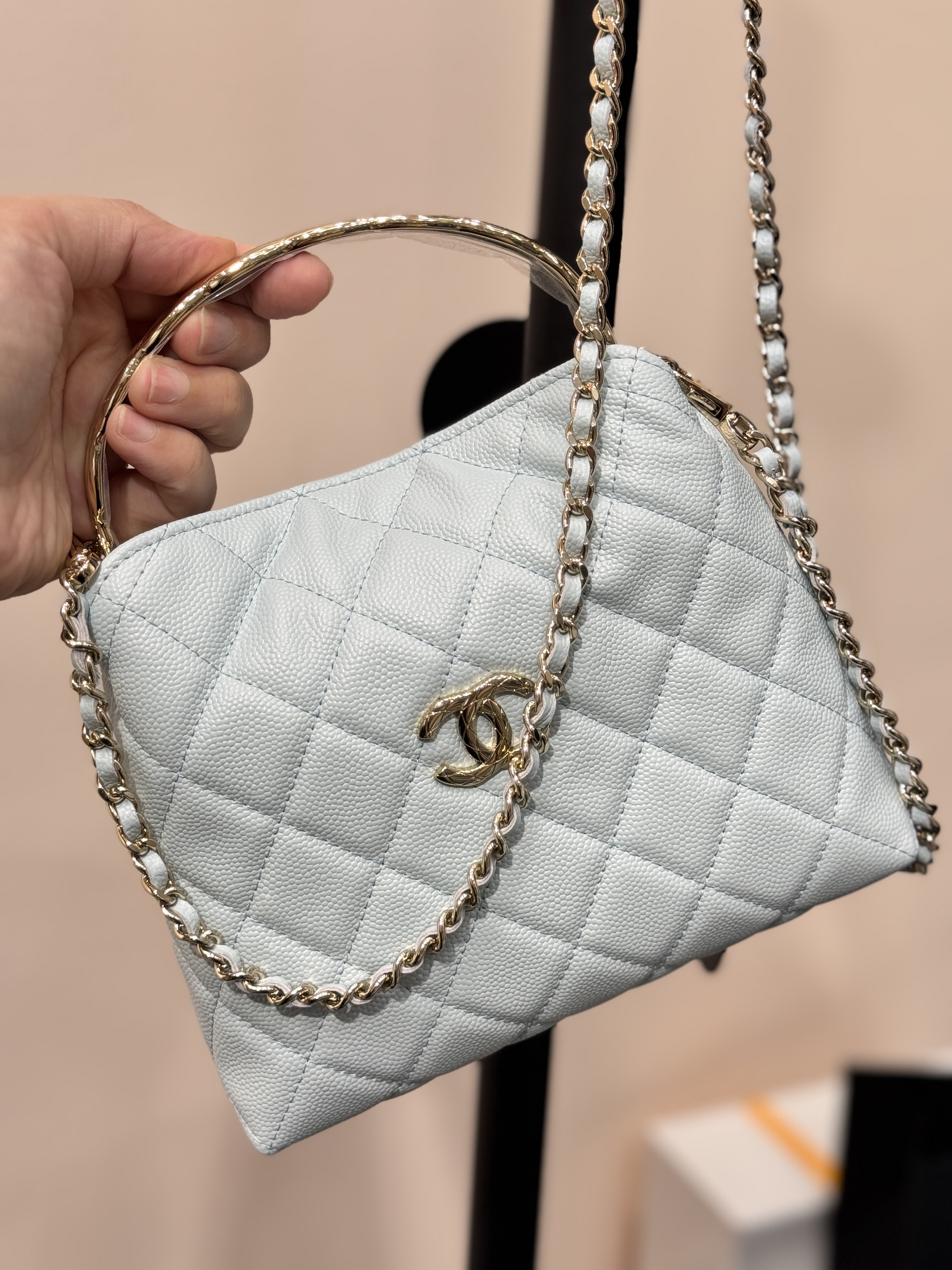 Metal Handle Bucket Bag（Light blue） - Mocuir