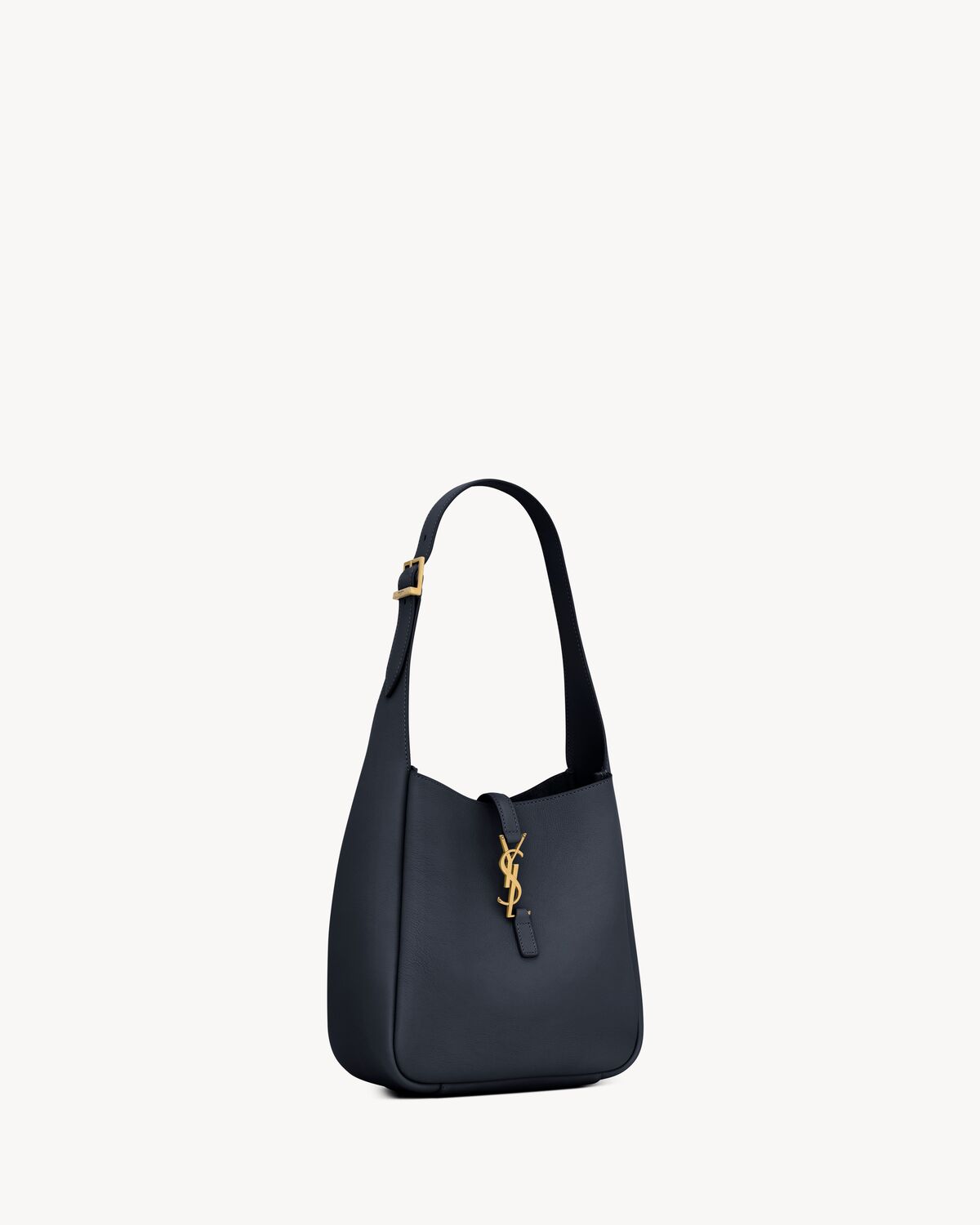 LE 5 à 7 Supple Small in Grained Leather