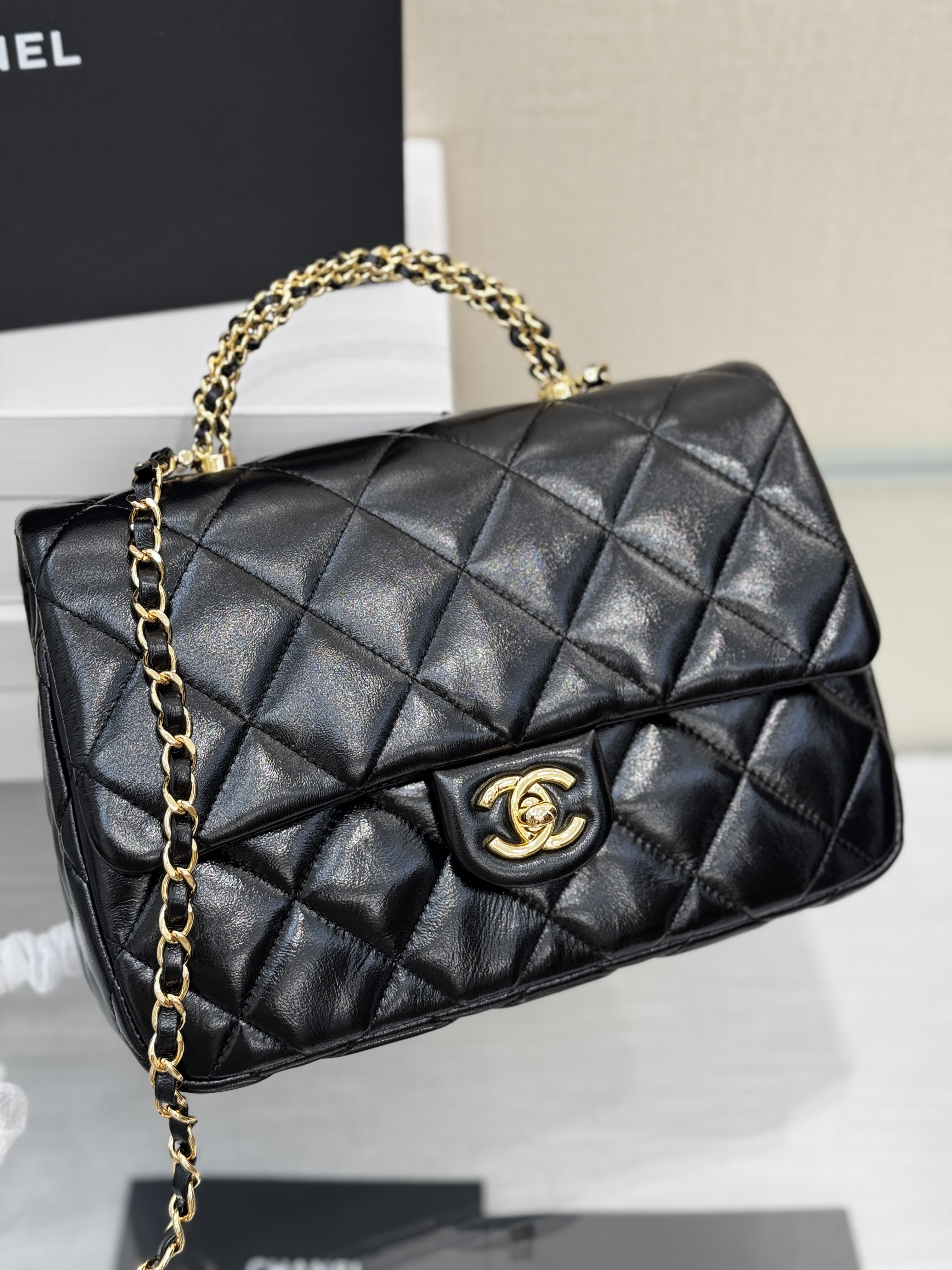 24B Classic Flap Large with Twist Handle in Black Waxed Lambskin with Gold-Tone Hardware (Model AS5166) - Mocuir