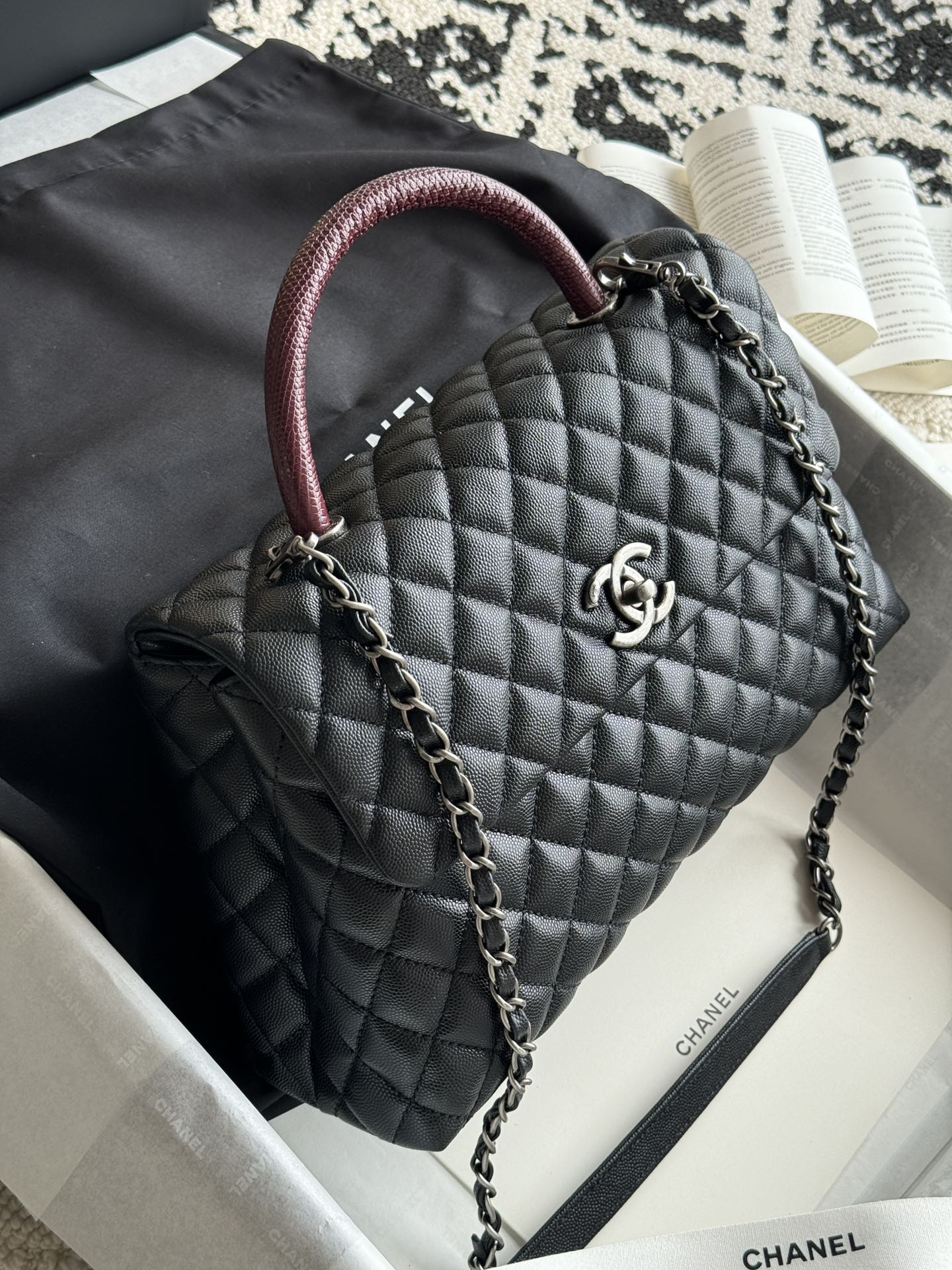 Large Coco Handle Flap Bag in Black Quilted Caviar Leather with Burgundy Lizard Handle and Ruthenium-Finish Hardware - Mocuir