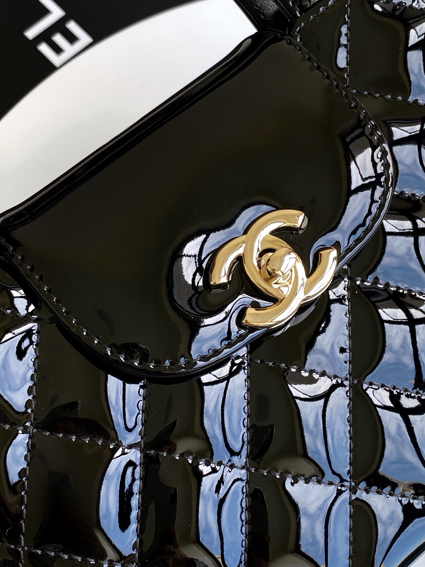 26C Mini Top Handle Flap Bag (Kelly Bag) in Black Quilted Patent Calfskin with Light Gold-Tone Hardware - Mocuir