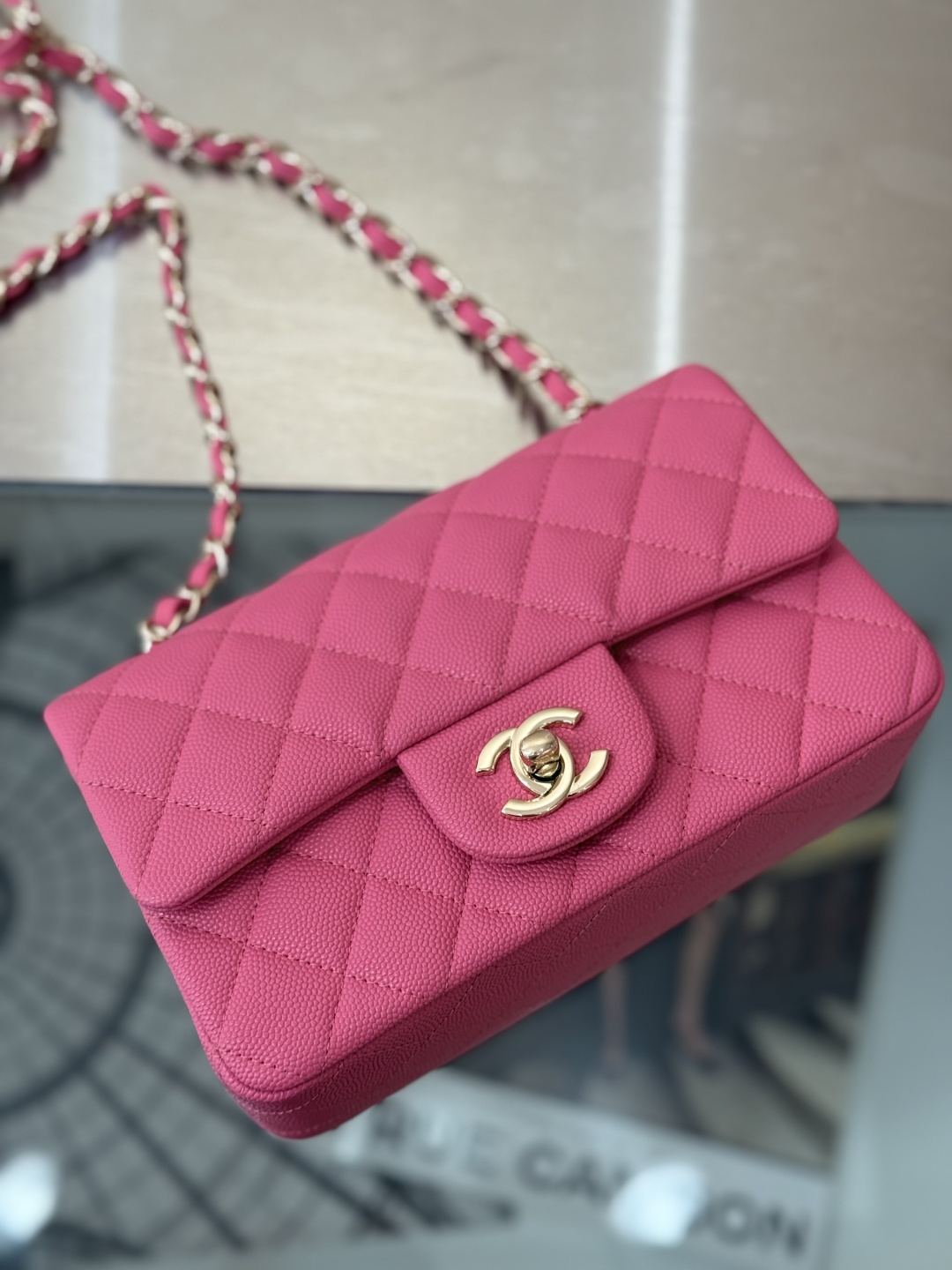 Mini Classic Flap Handbag（Pink） - Mocuir