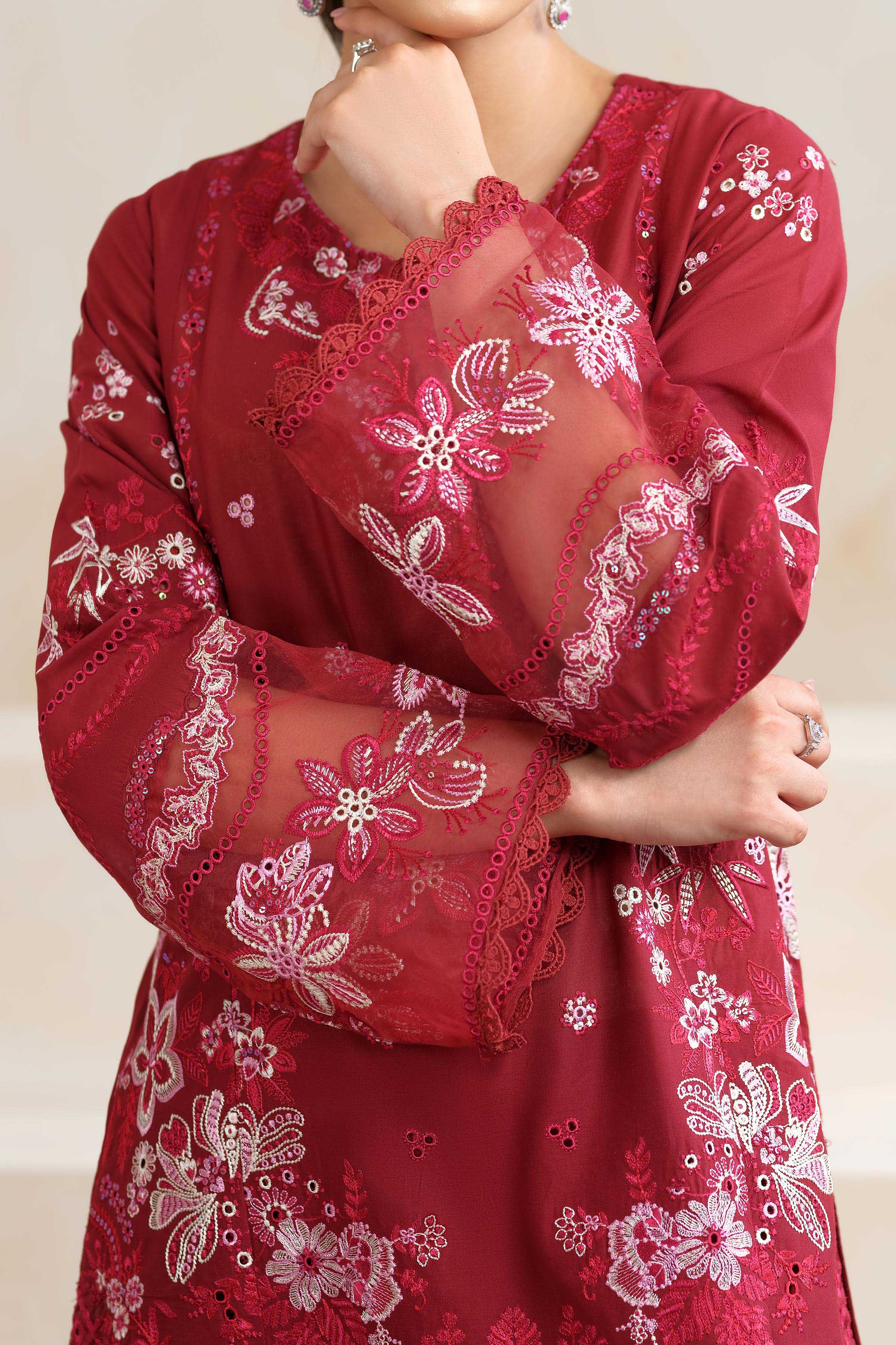 LAWN | EMBROIDERED