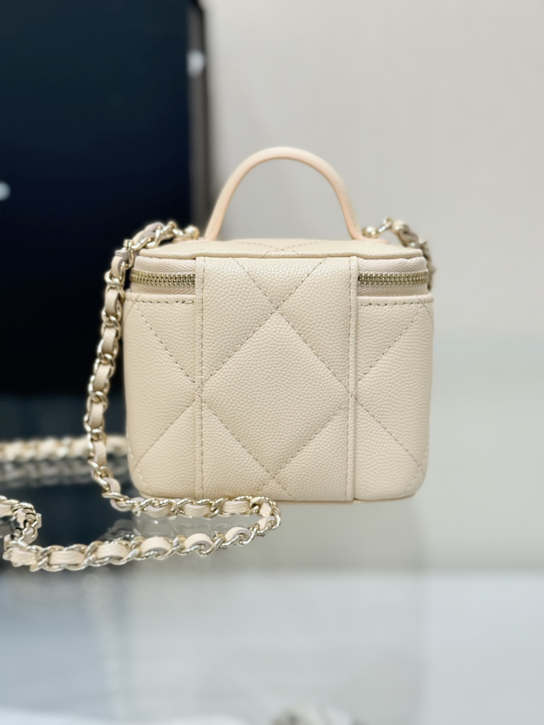 Mini Top Handle Vanity Case (AS5993) in Beige Quilted Grained Calfskin (Caviar) with Antique Gold-Tone Hardware - Mocuir