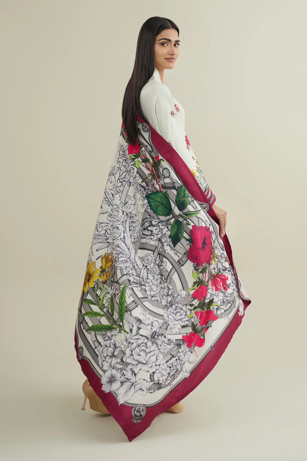 VISCOSE WOOL | EMBROIDERED