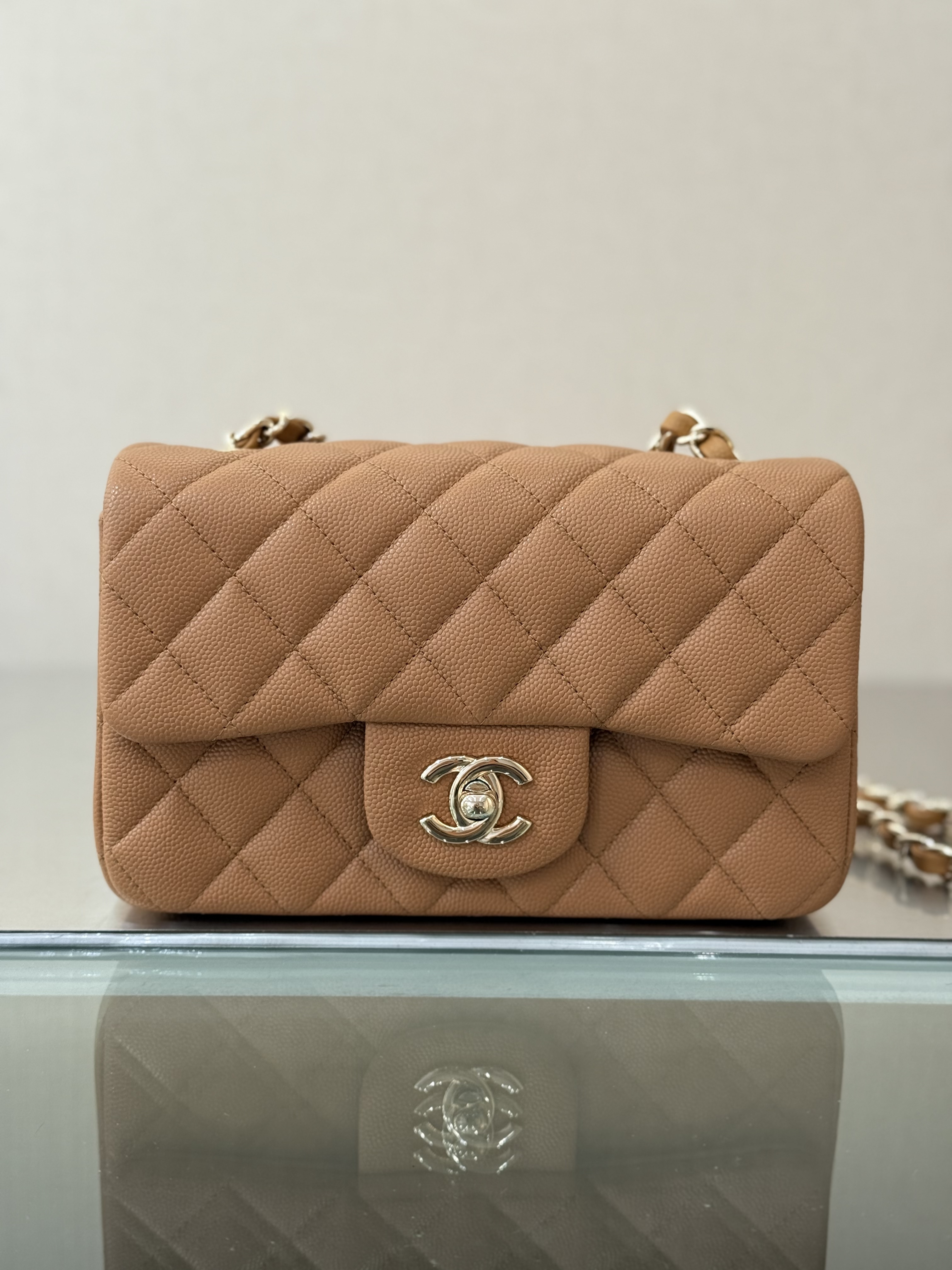 Mini Classic Flap Handbag（Caramel Camel） - Mocuir