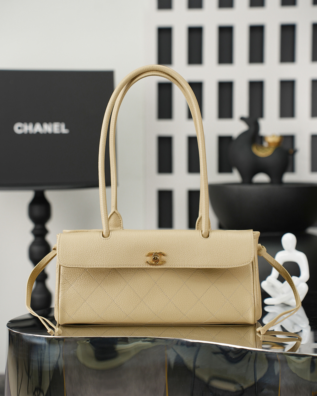 Spring-Summer 2026 Beige Quilted Caviar Leather Baguette Shoulder Bag with Gold-Tone Hardware & Long Handle - Mocuir
