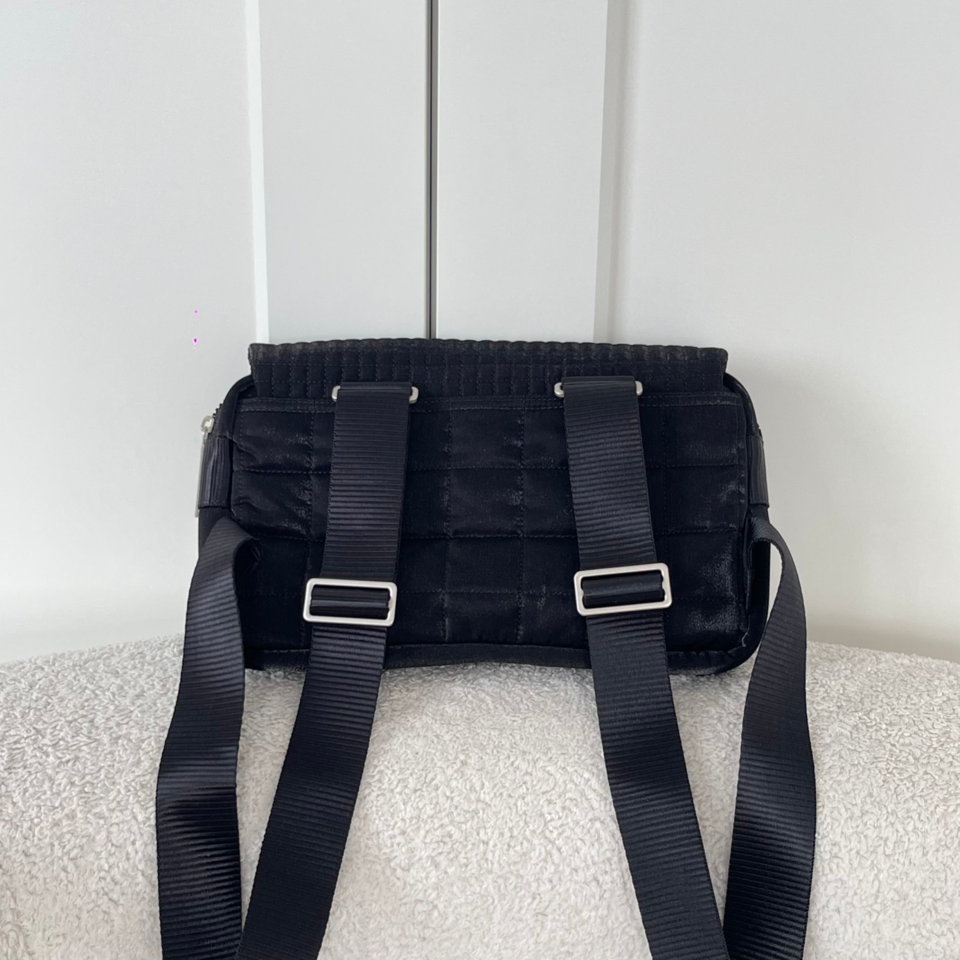 Vintage Sport Line Black Quilted Nylon Camera Bag - Mocuir