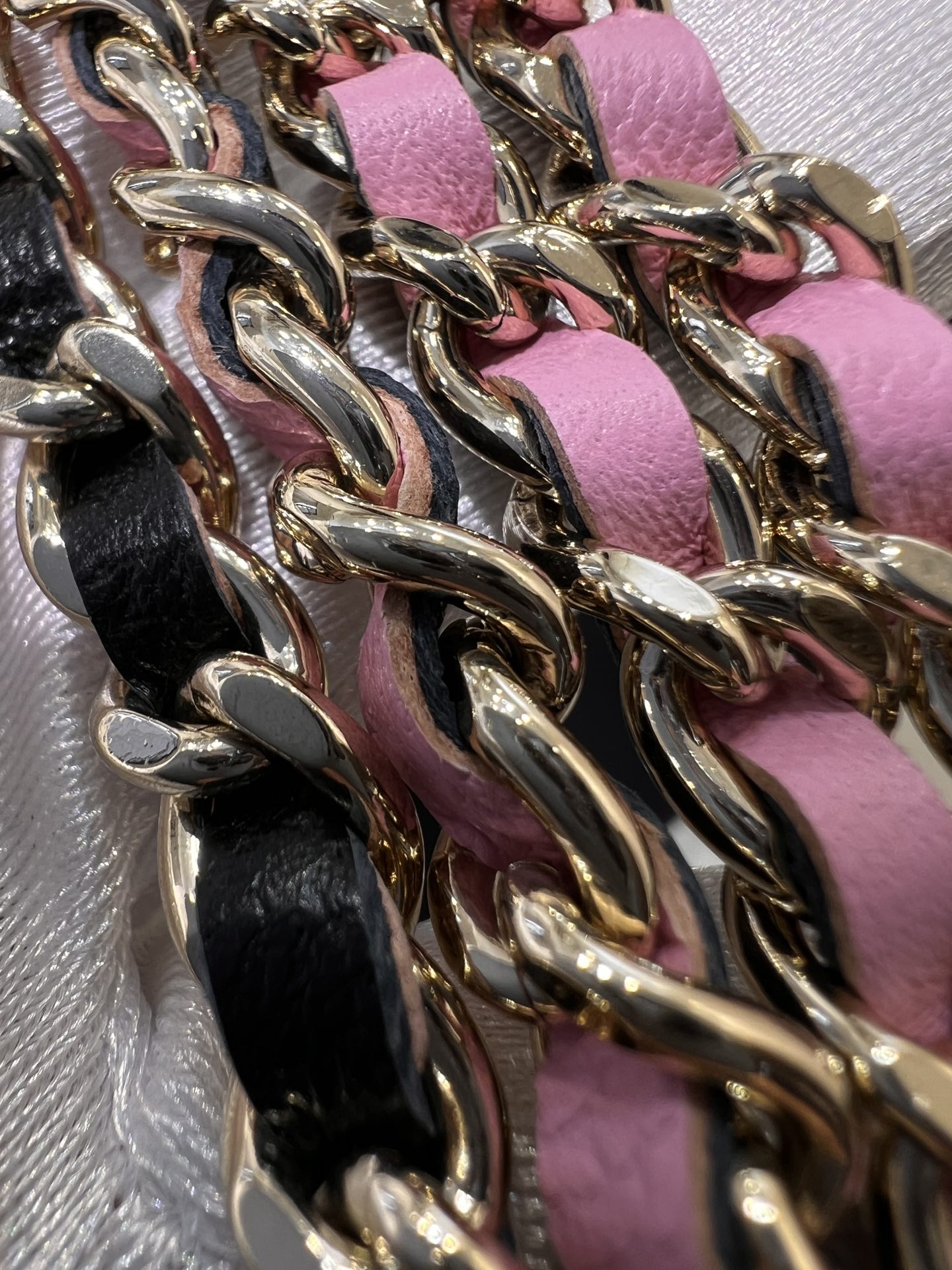 23P Long Vanity with Top Handle (Black & Pink) - Mocuir