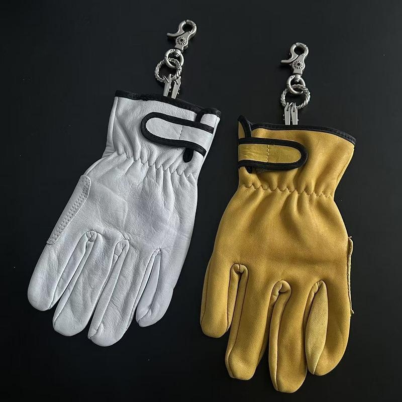 Fashion glove pendant key chain