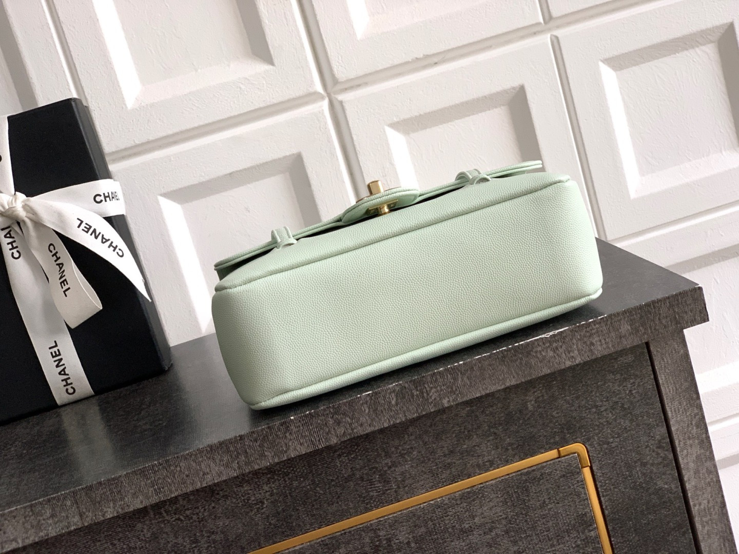 Preppy Coco Small Flap Bag (AS4818) in Light Green Grained Calfskin with Gold-Tone Hardware, 26P Pre-Fall Collection - Mocuir