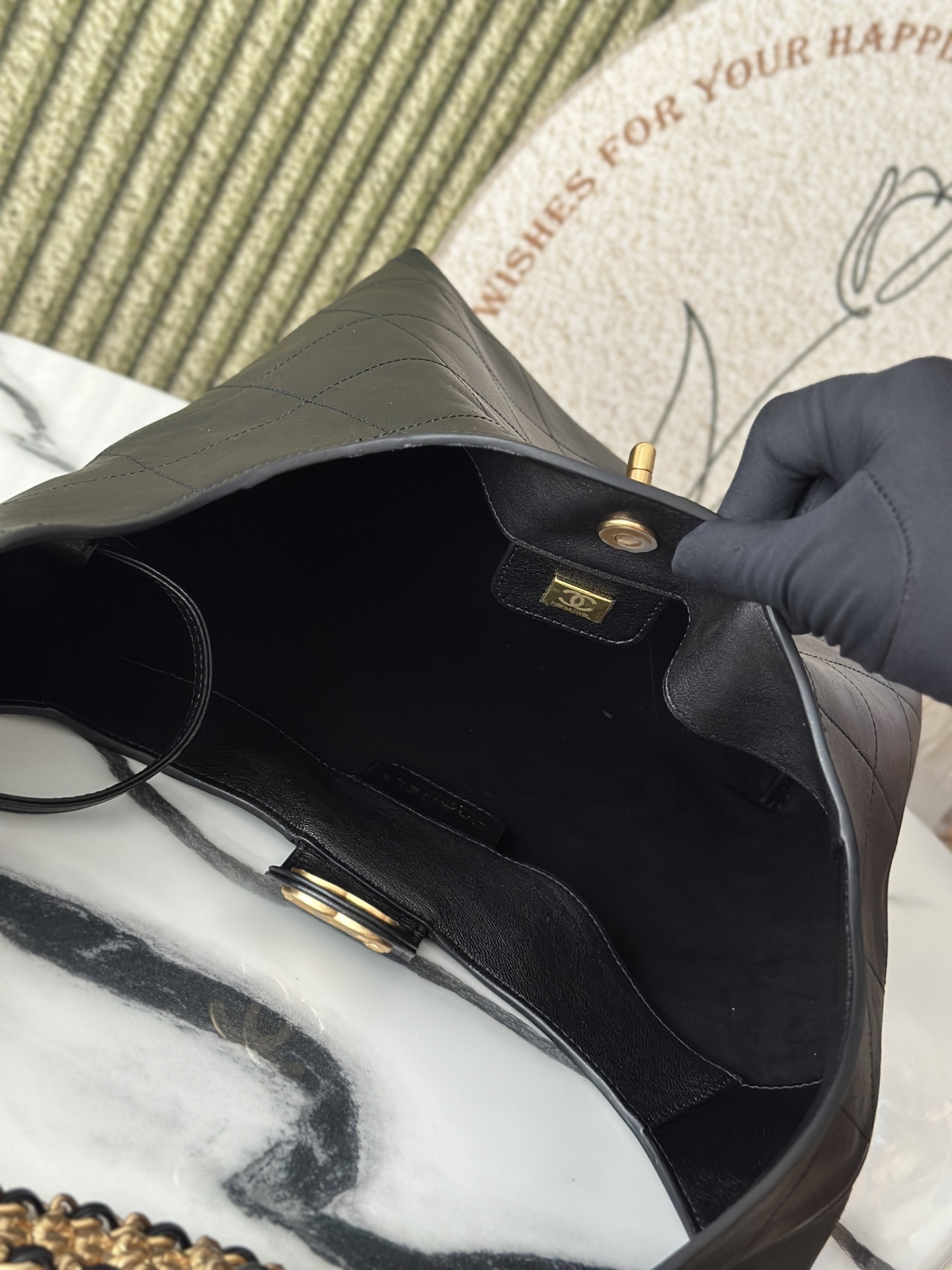 25K Black Calfskin Quilted Hobo Bag with Gold Turnlock Hardware - Mocuir