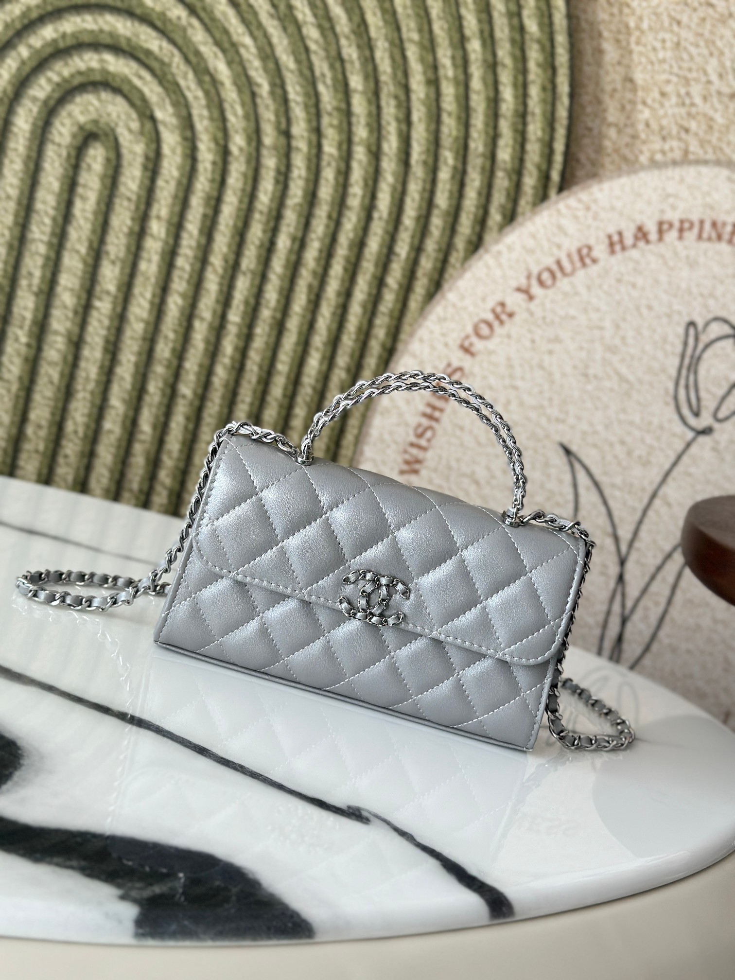 23P Top Handle Kelly Clutch with Chain in Metallic Silver (Silver Hardware) - Mocuir