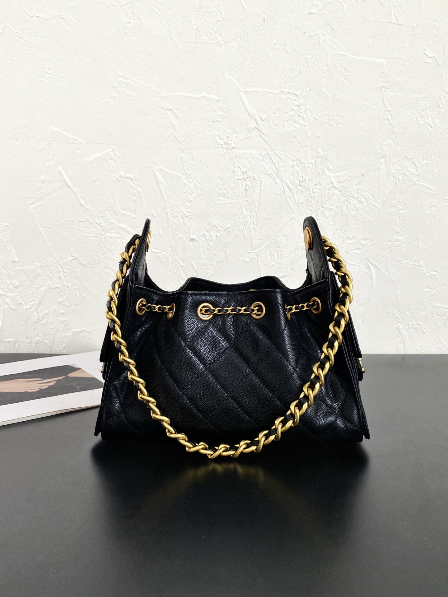 25K Quilted Caviar Leather Bucket Bag with Gold-Tone Hardware - Mocuir