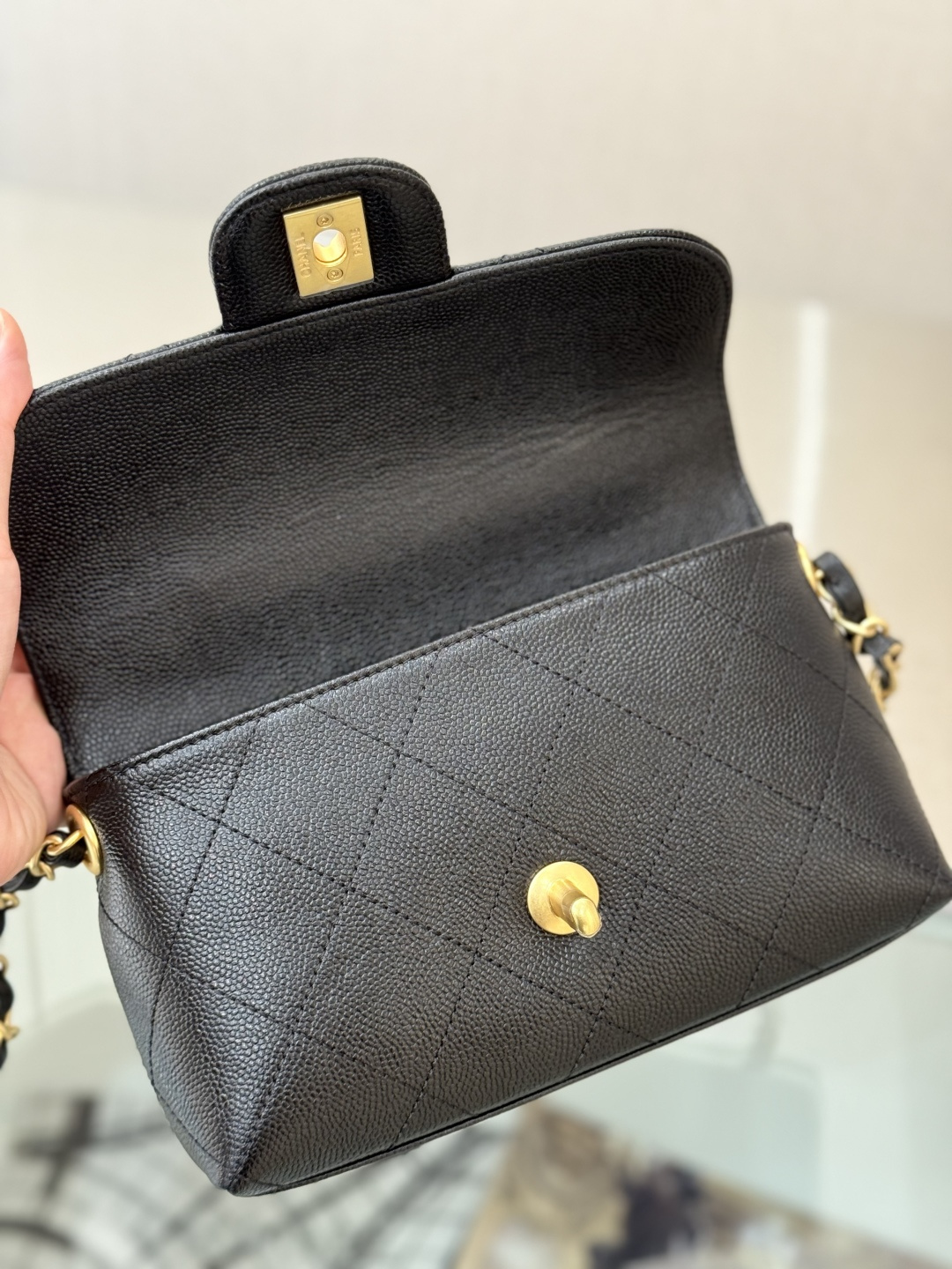 Small Rectangular Flap Bag with Top Handle - Mocuir