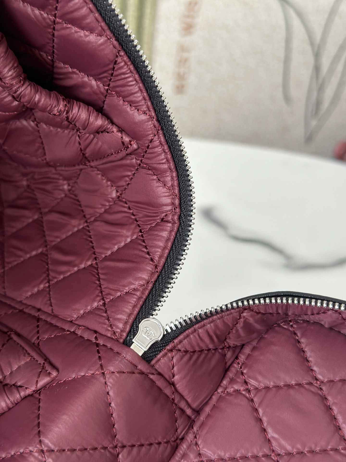 Black Lambskin Quilted Large Vanity Case with Crystal Zipper - Mocuir