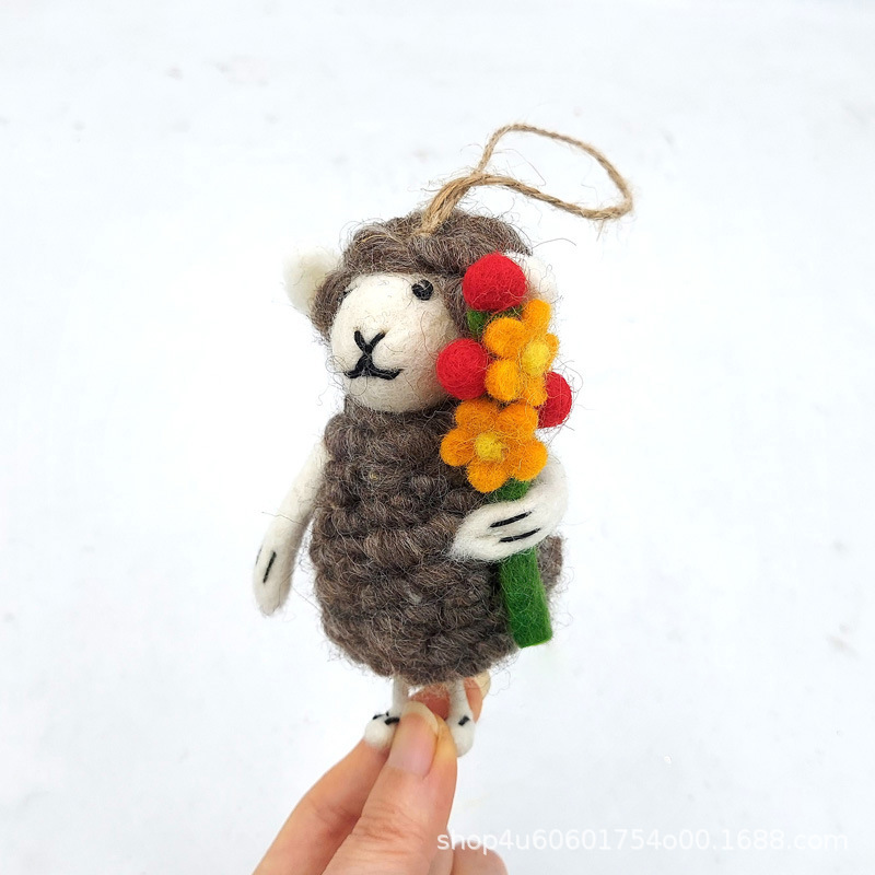 Wool felt pendant cute plush toy