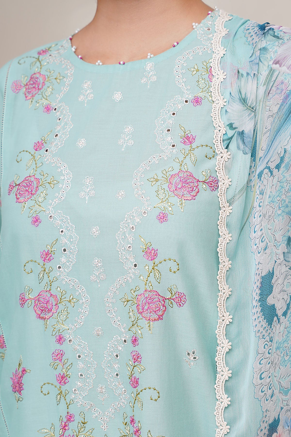 LAWN | EMBROIDERED