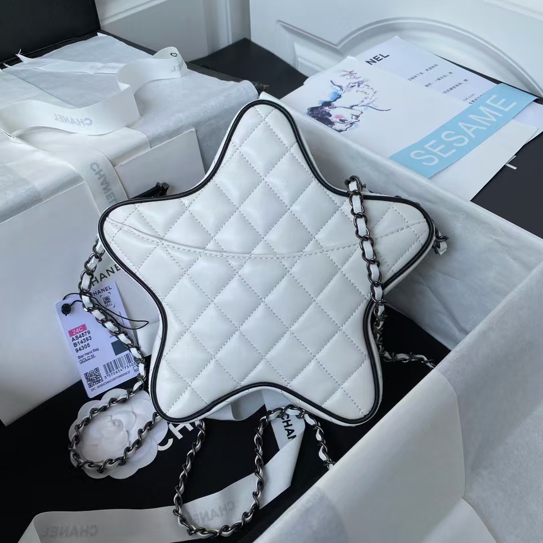 24C AS4579 Star Bag White and Black Satin Black Metal Hardware